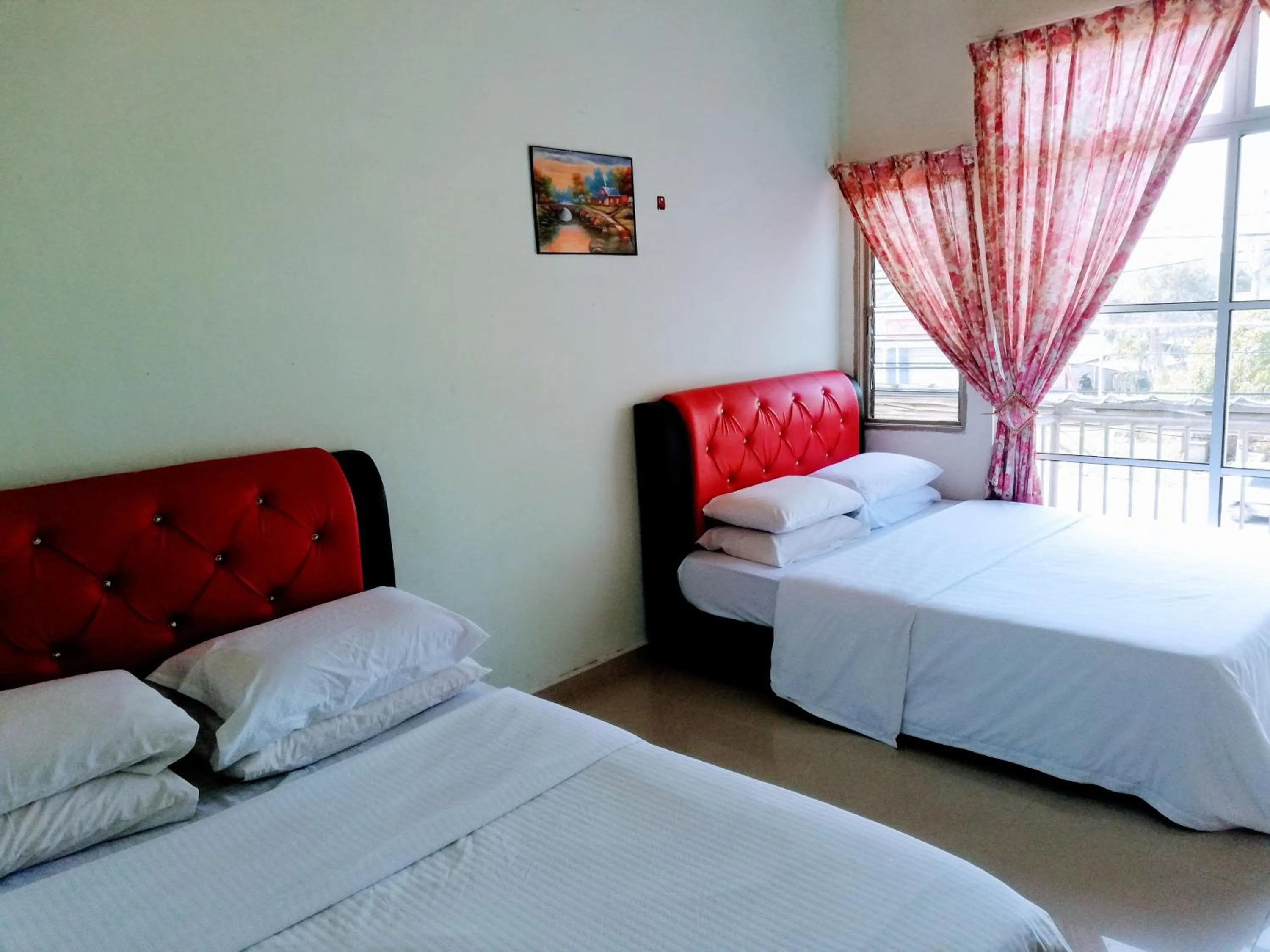 Bed in Daisyinn Budget Hotel Kuala Terengganu