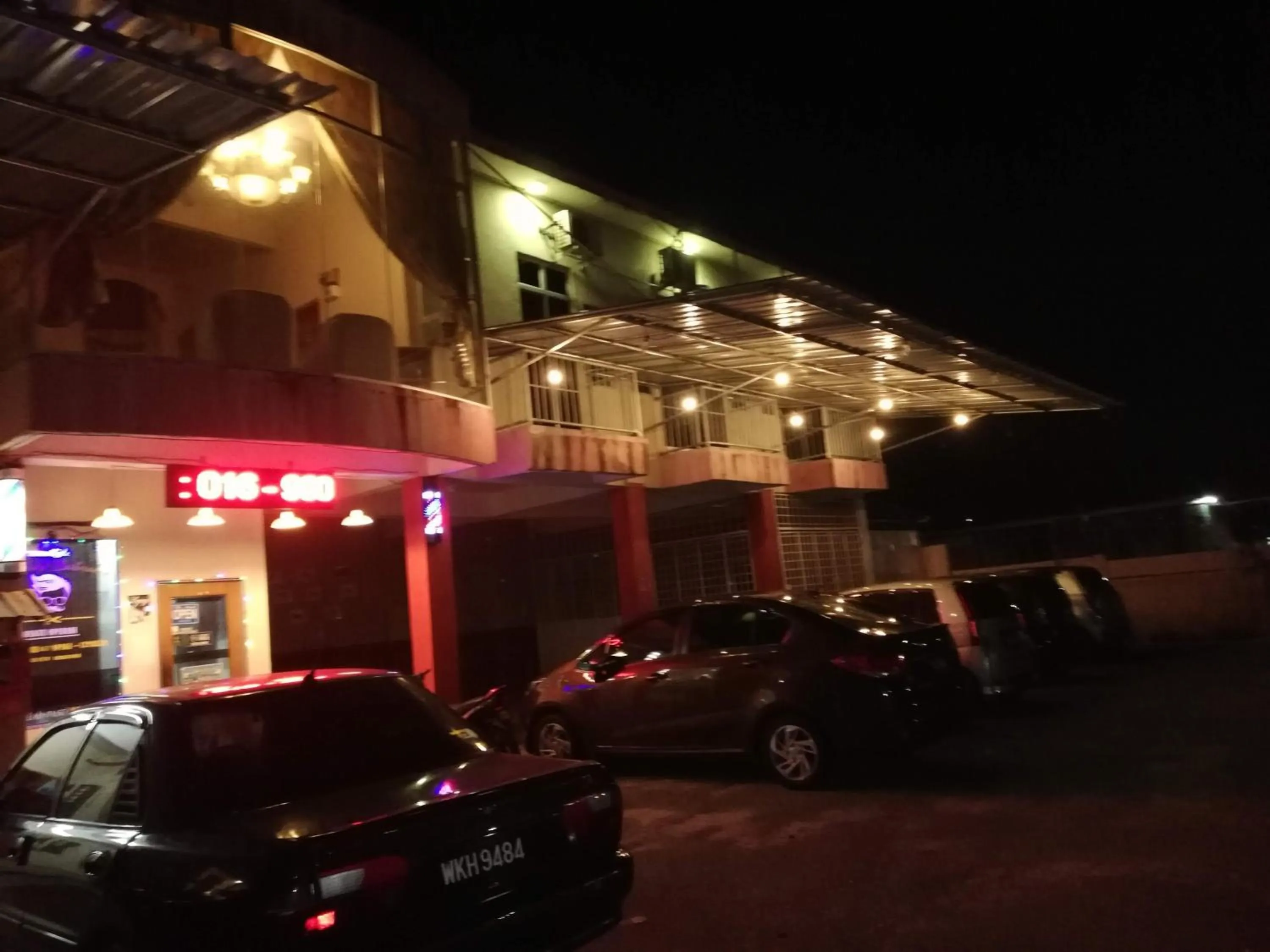 Property building in Daisyinn Budget Hotel Kuala Terengganu