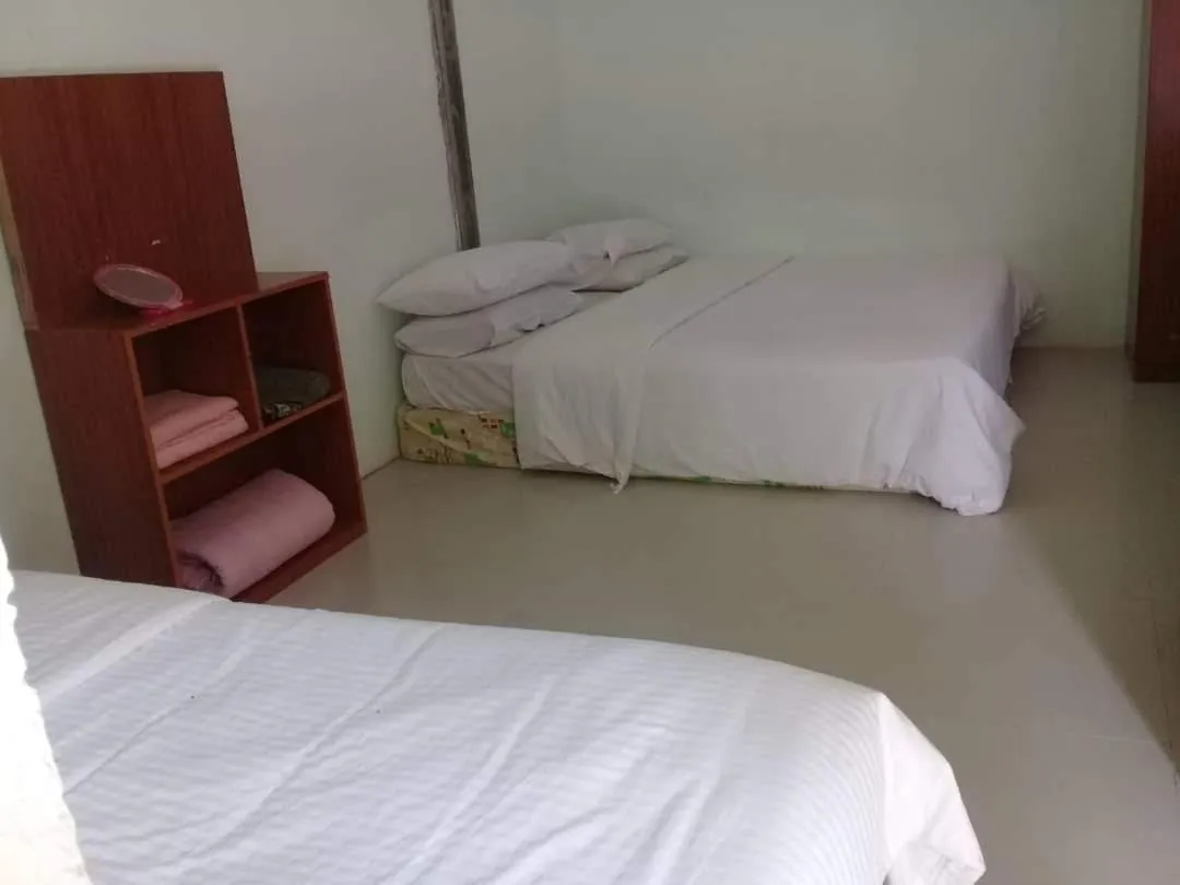 Bed in Daisyinn Budget Hotel Kuala Terengganu
