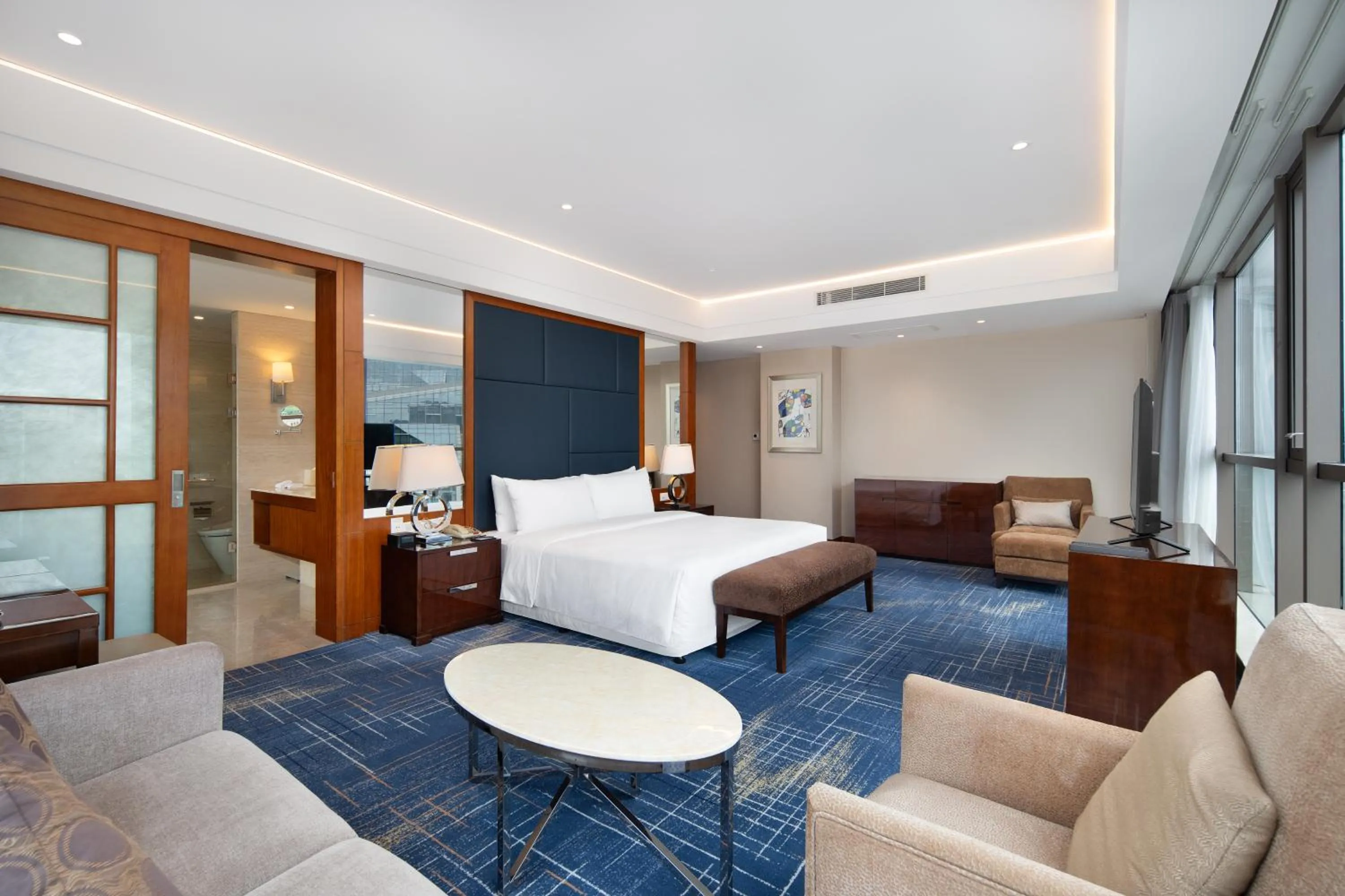 Bed in Four Points by Sheraton Suzhou