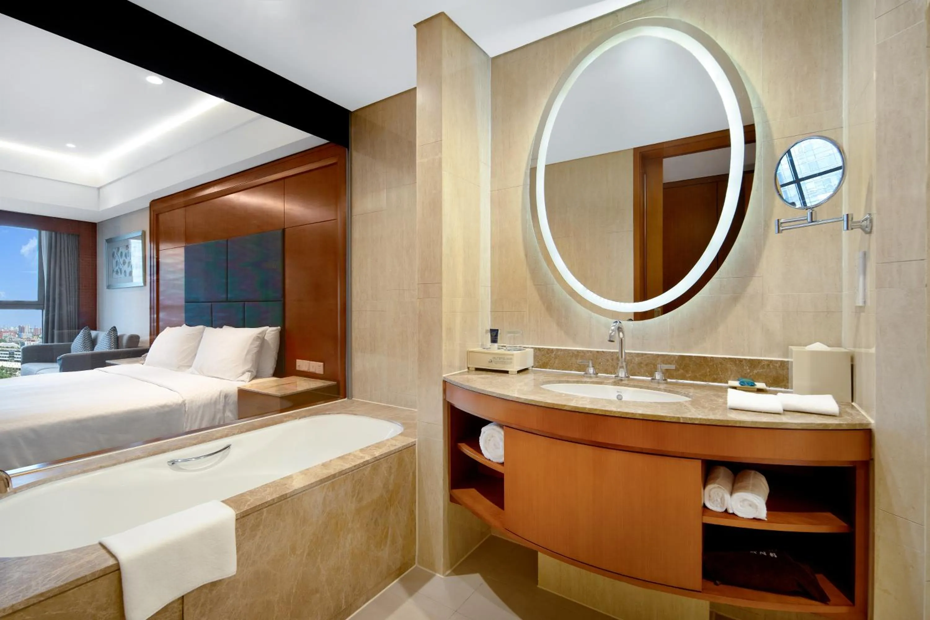 Bed in Four Points by Sheraton Suzhou