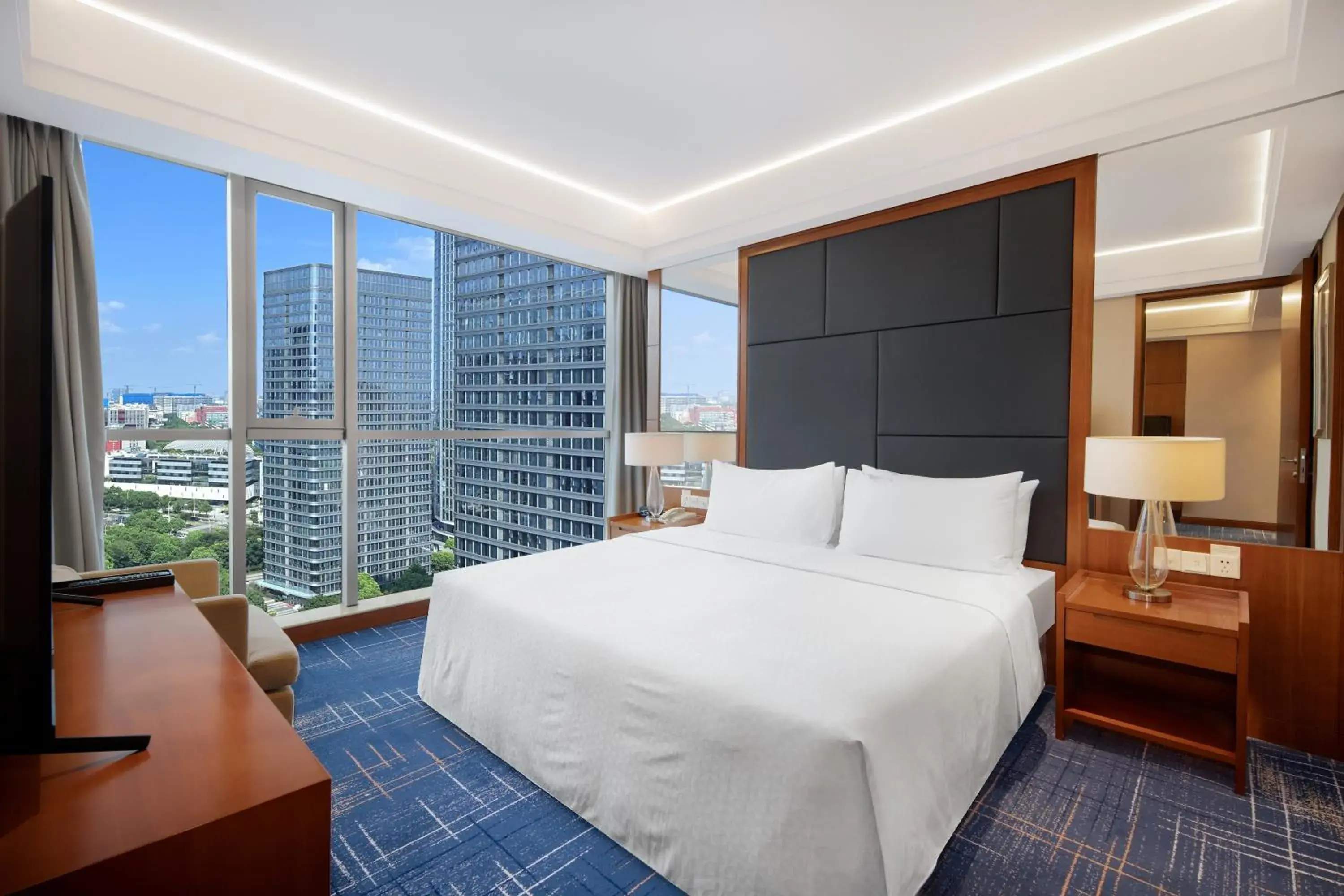 Classic Junior Suite in Four Points by Sheraton Suzhou Classic Junior Suite in Four Points by Sheraton Suzhou