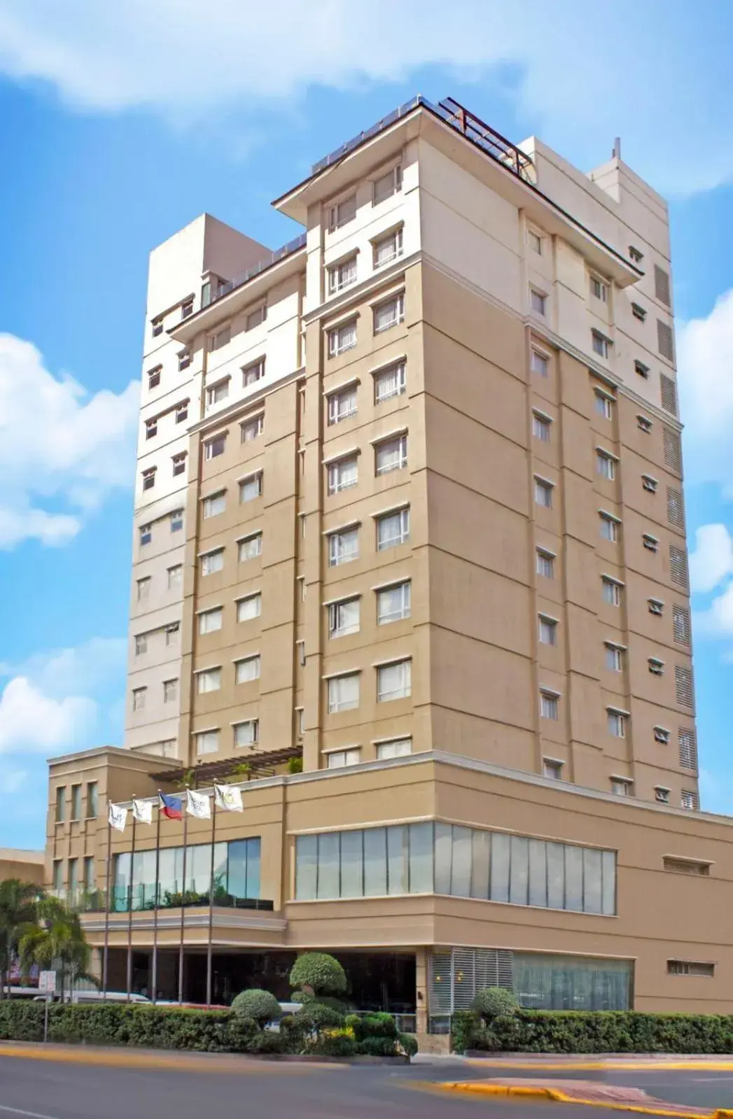 Property building in Harolds Hotel Cebu Property building in Harolds Hotel Cebu