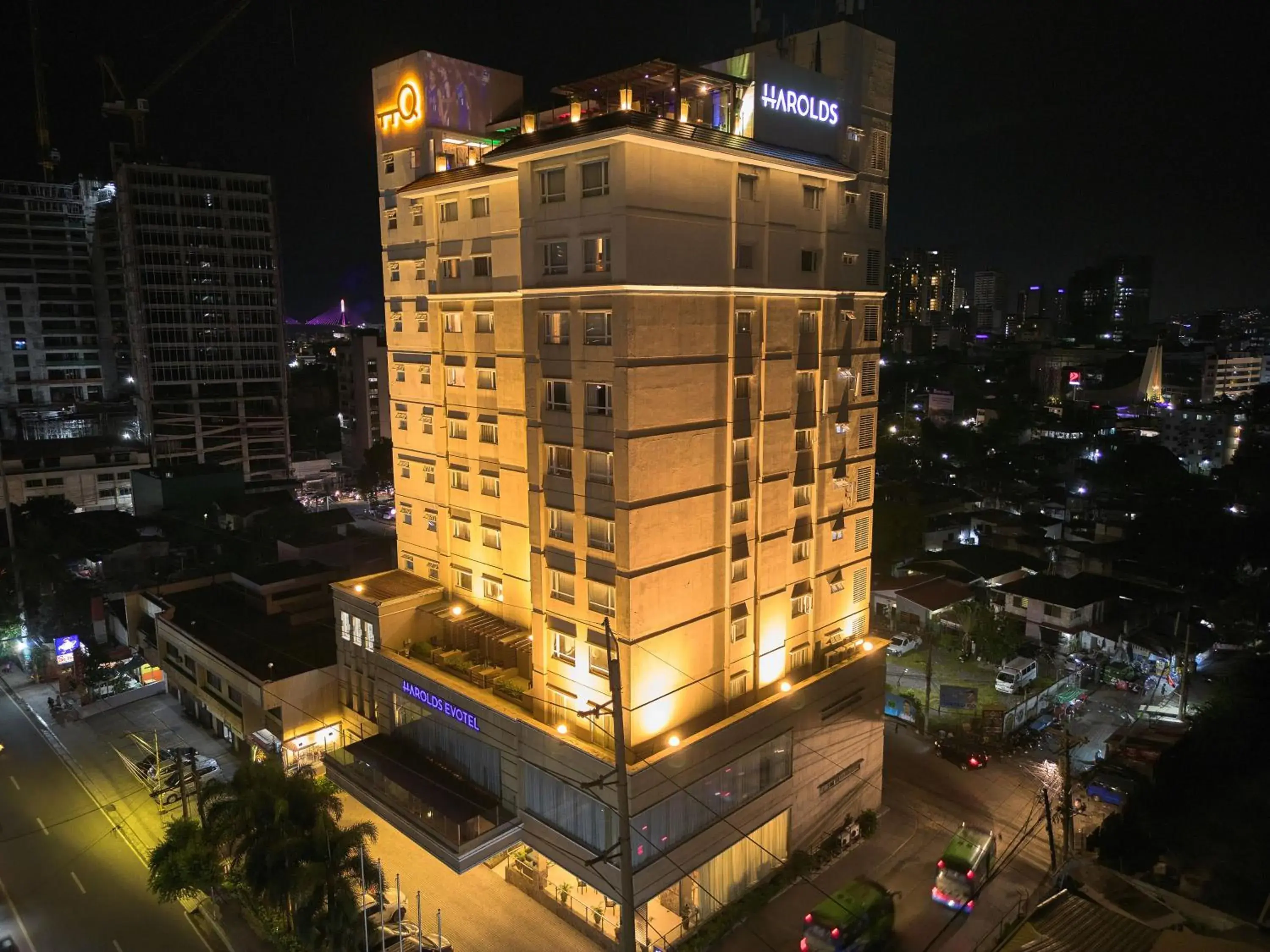 Property building in Harolds Hotel Cebu Property building in Harolds Hotel Cebu