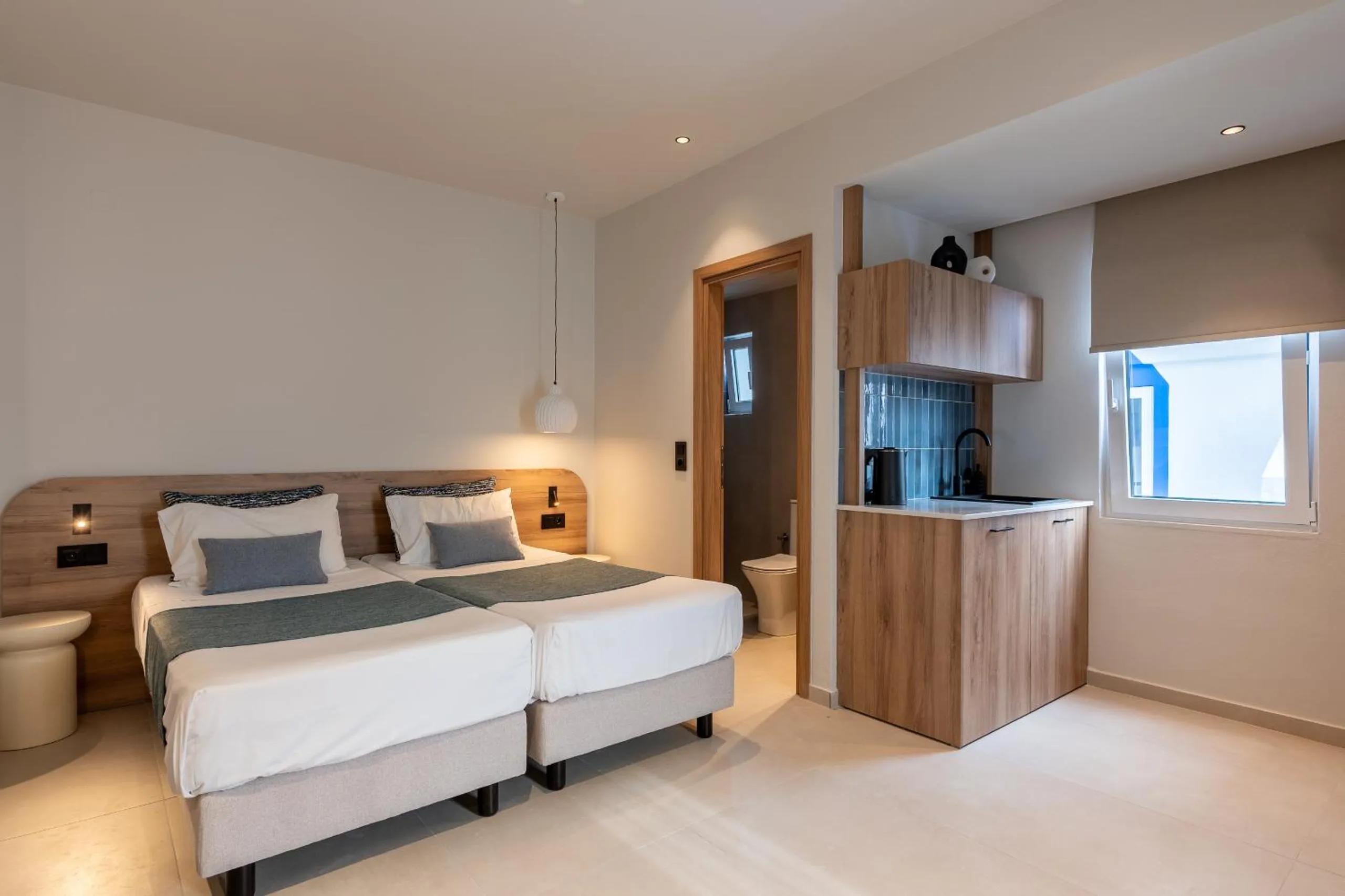 Bed in Psaras Apartments