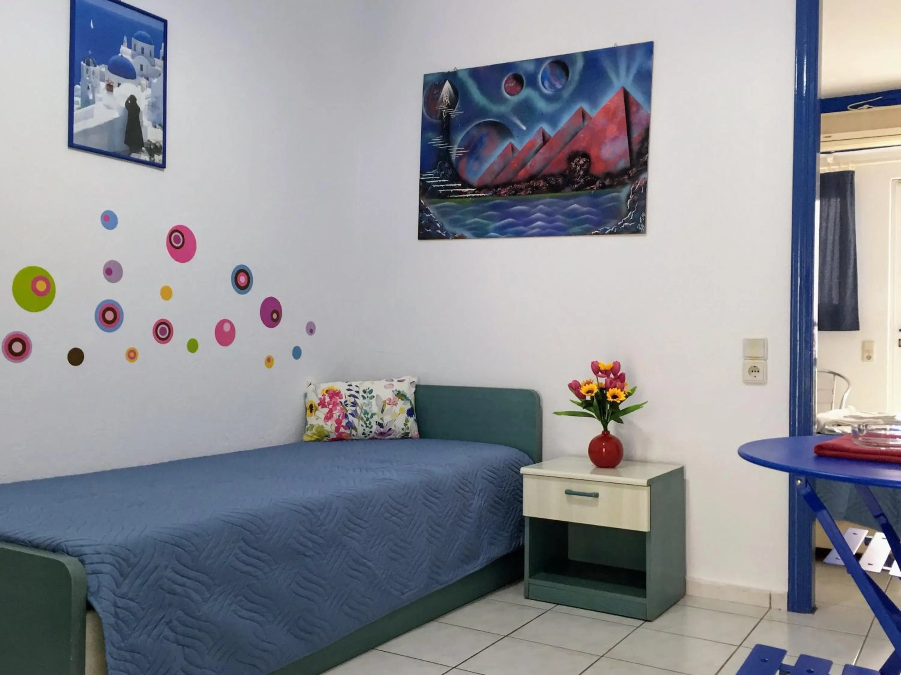 Bed in Psaras Apartments