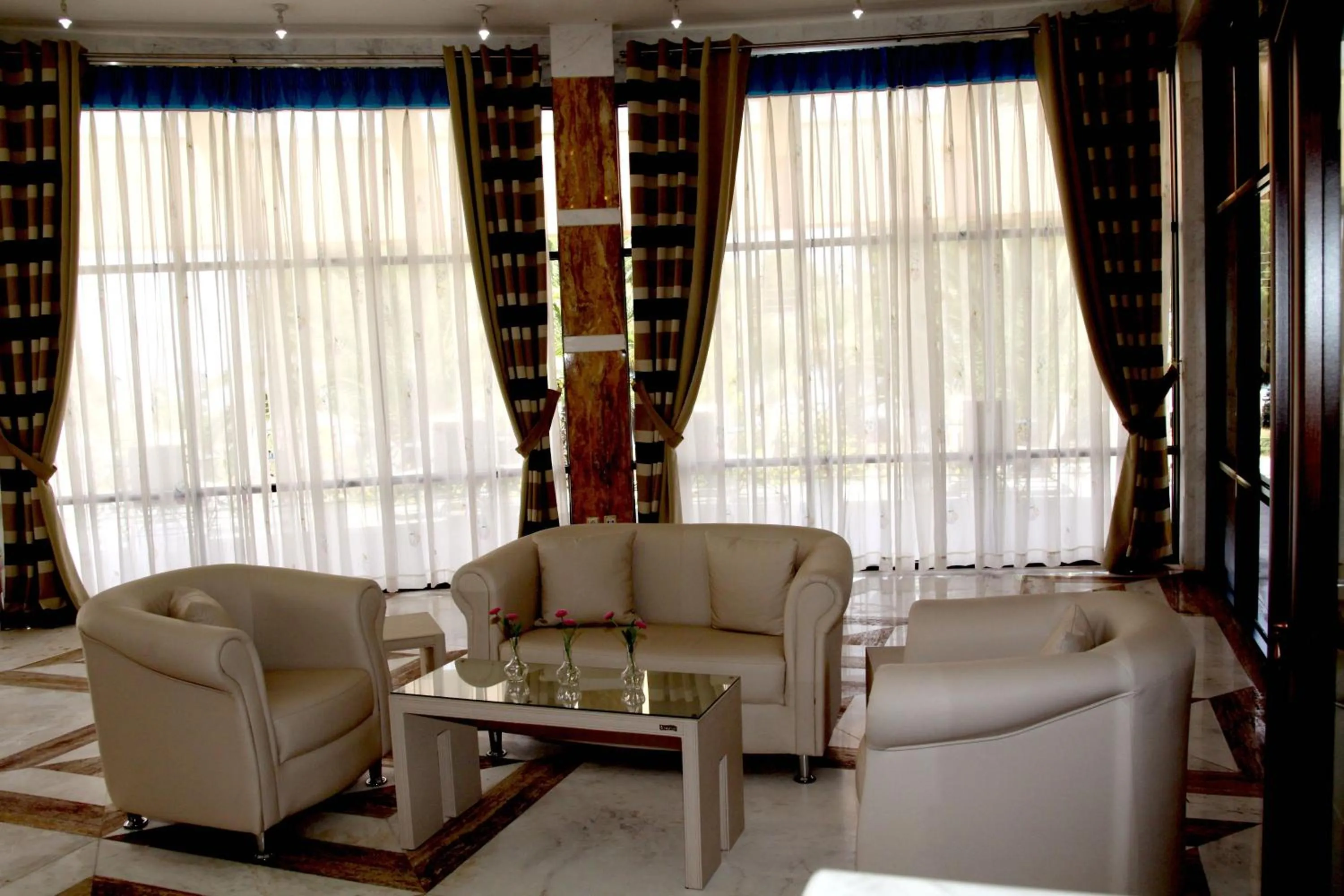 Lobby or reception in Hotel Rema