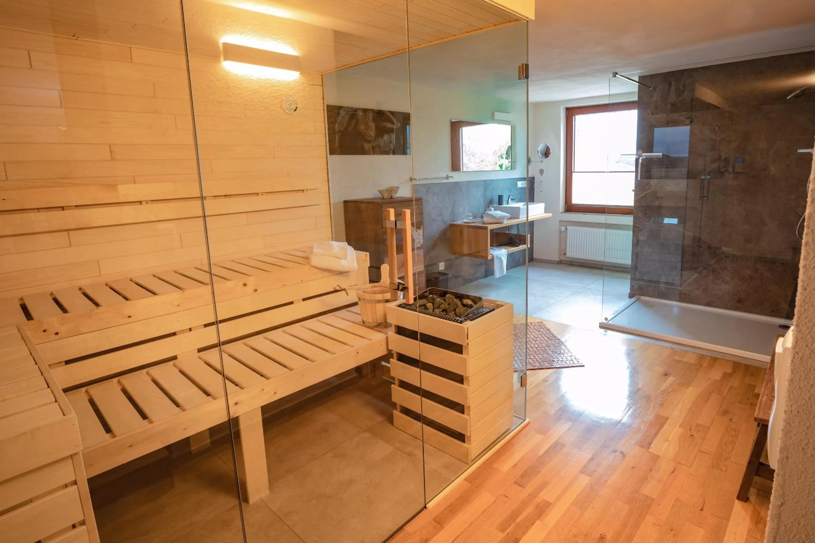 Photo of the whole room in Hofgut Held