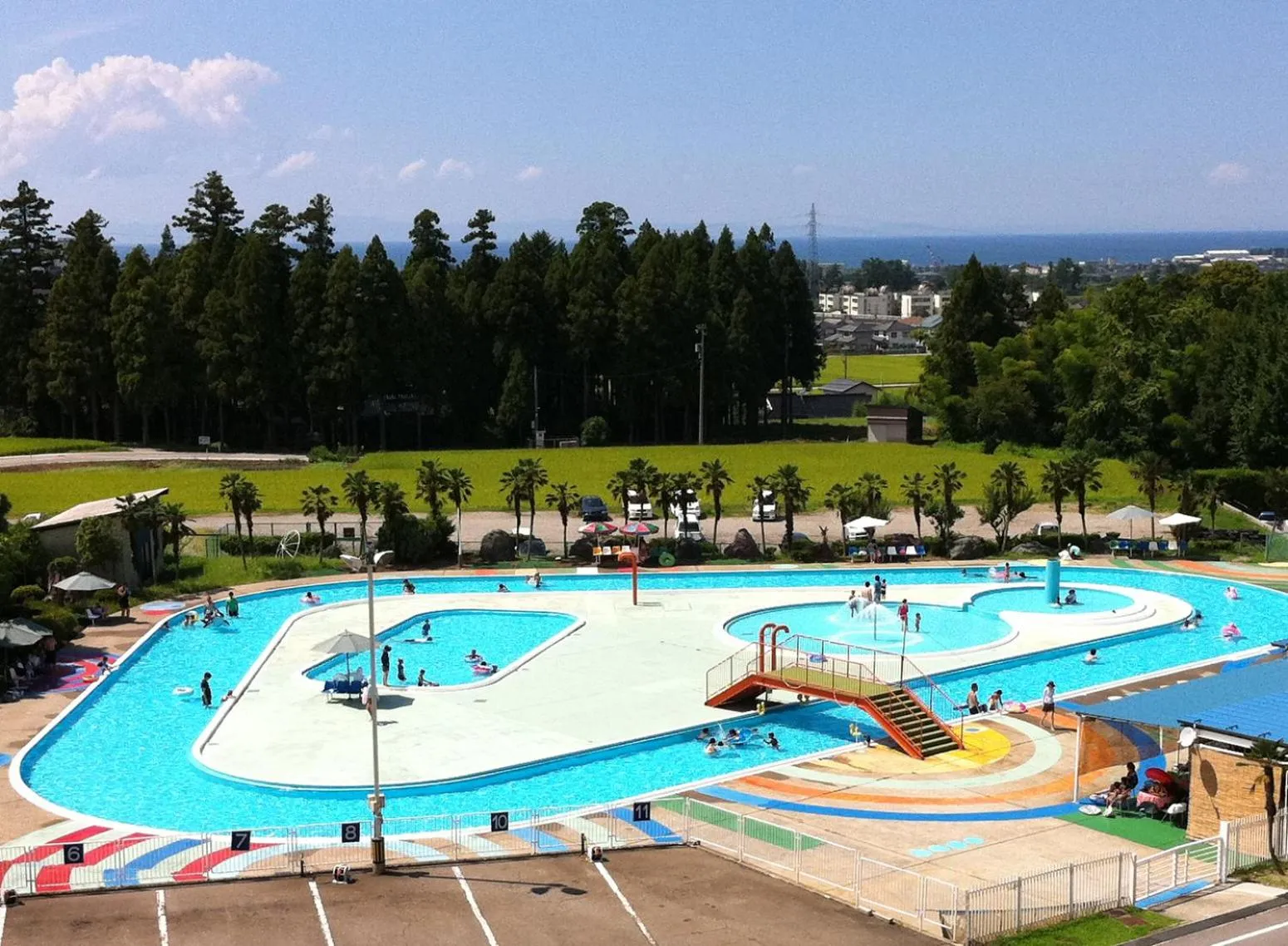 Pool view in Kintarou Onsen Hotel