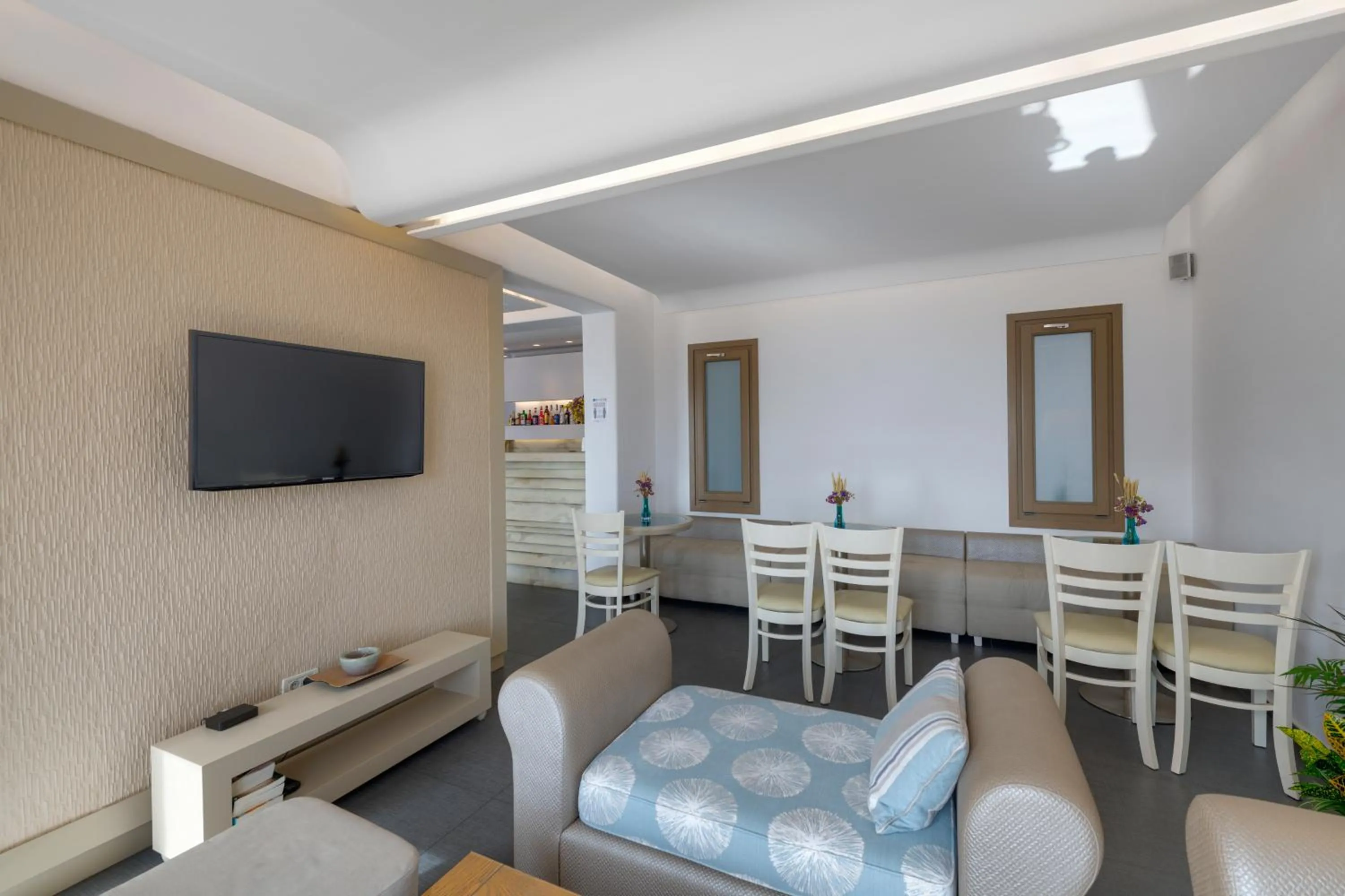 Lounge or bar in Lithos by Spyros & Flora