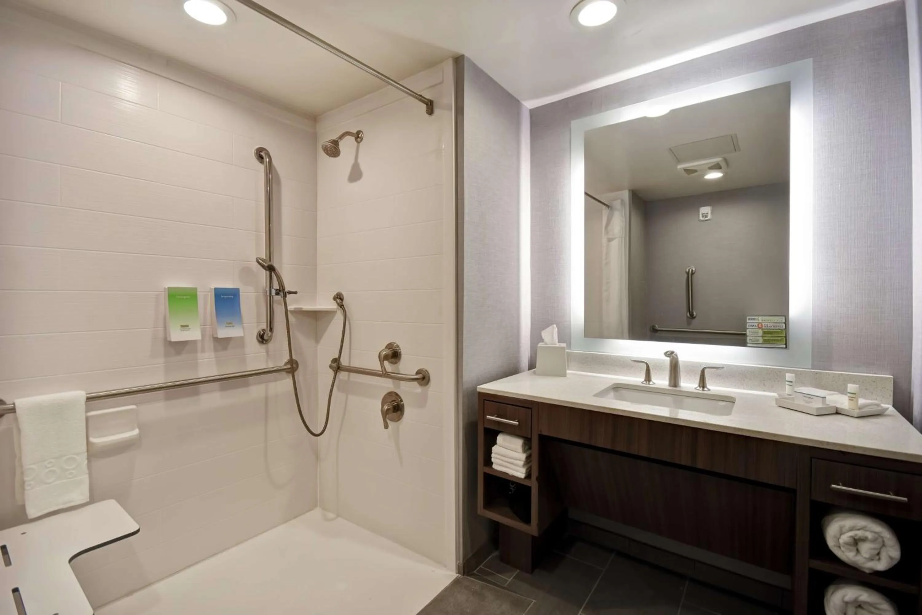 Bathroom in Home 2 Suites By Hilton Dothan