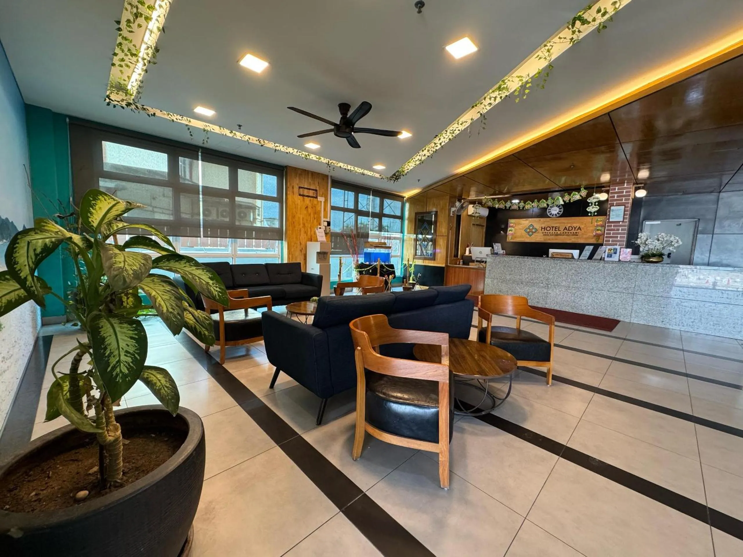 Hotel Adya Express Chenang