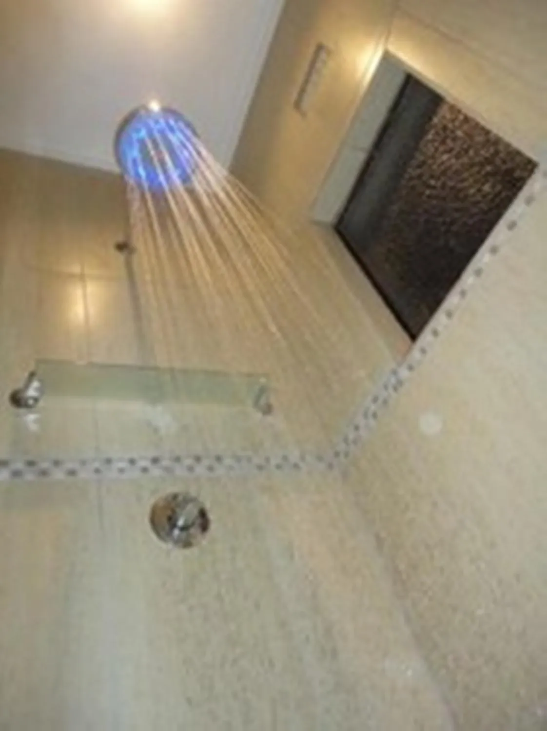 Shower in Big Five Guest House