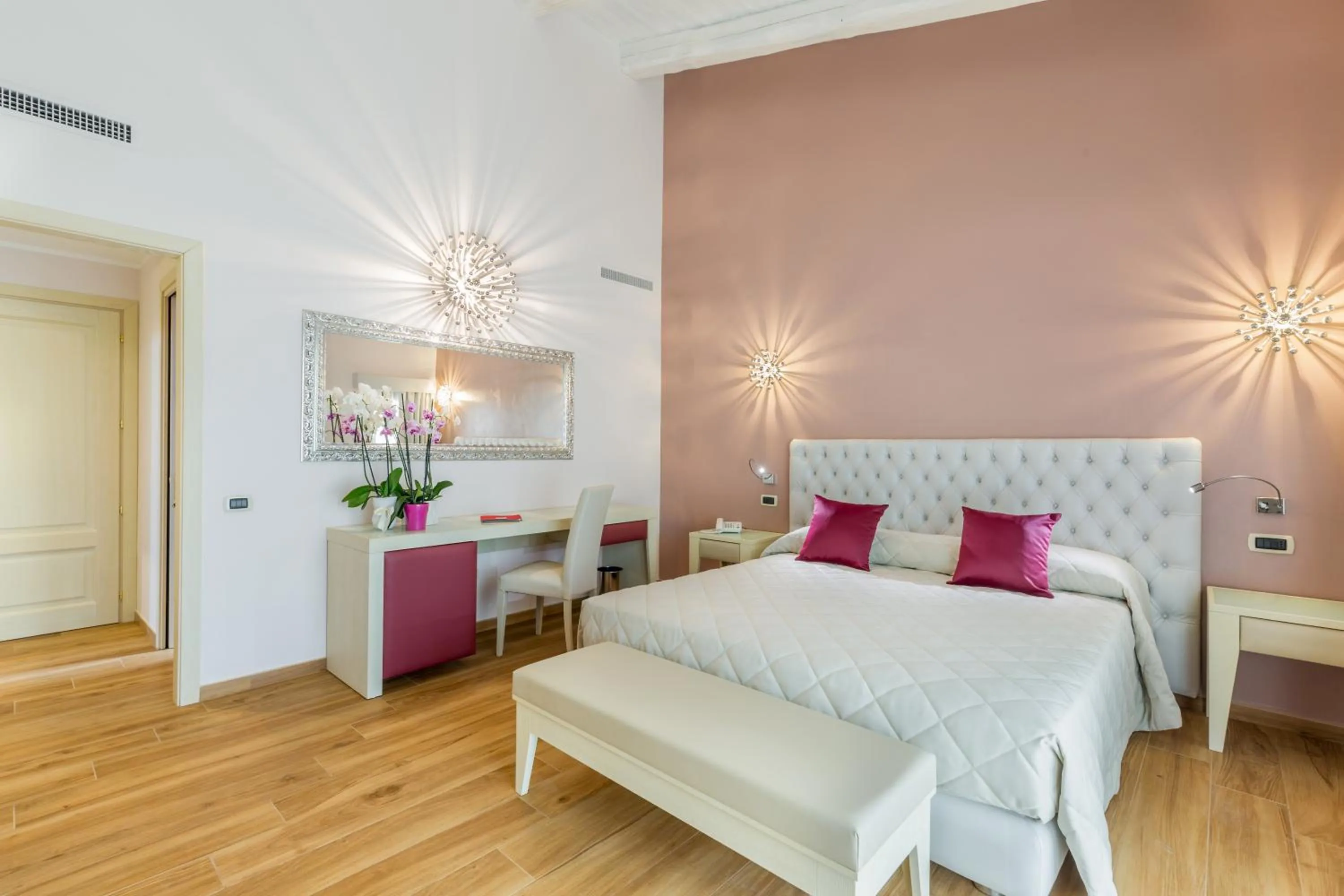 Bedroom in Hotel Sa Cheya Relais & Spa