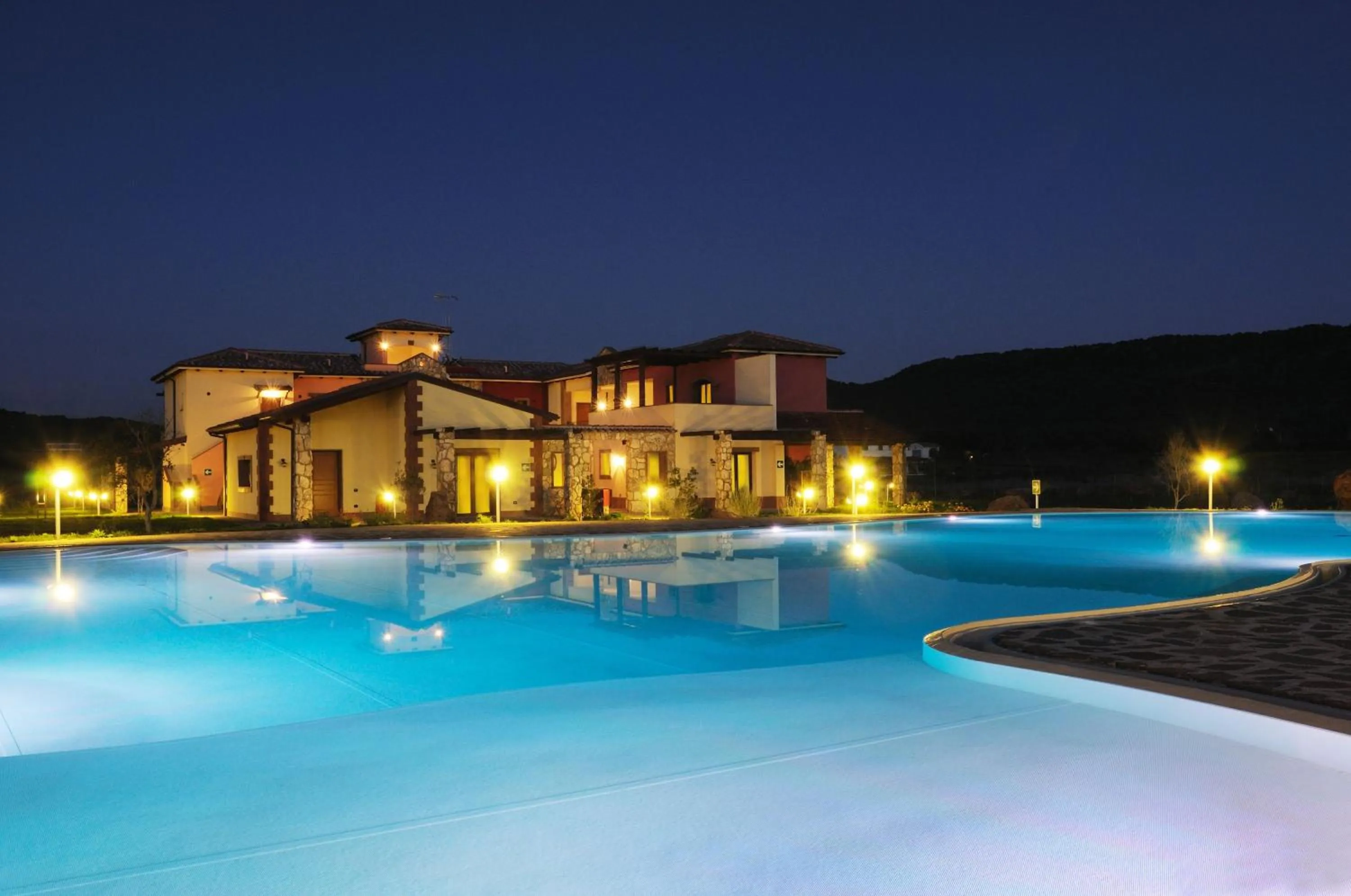 Swimming pool in Hotel Sa Cheya Relais & Spa