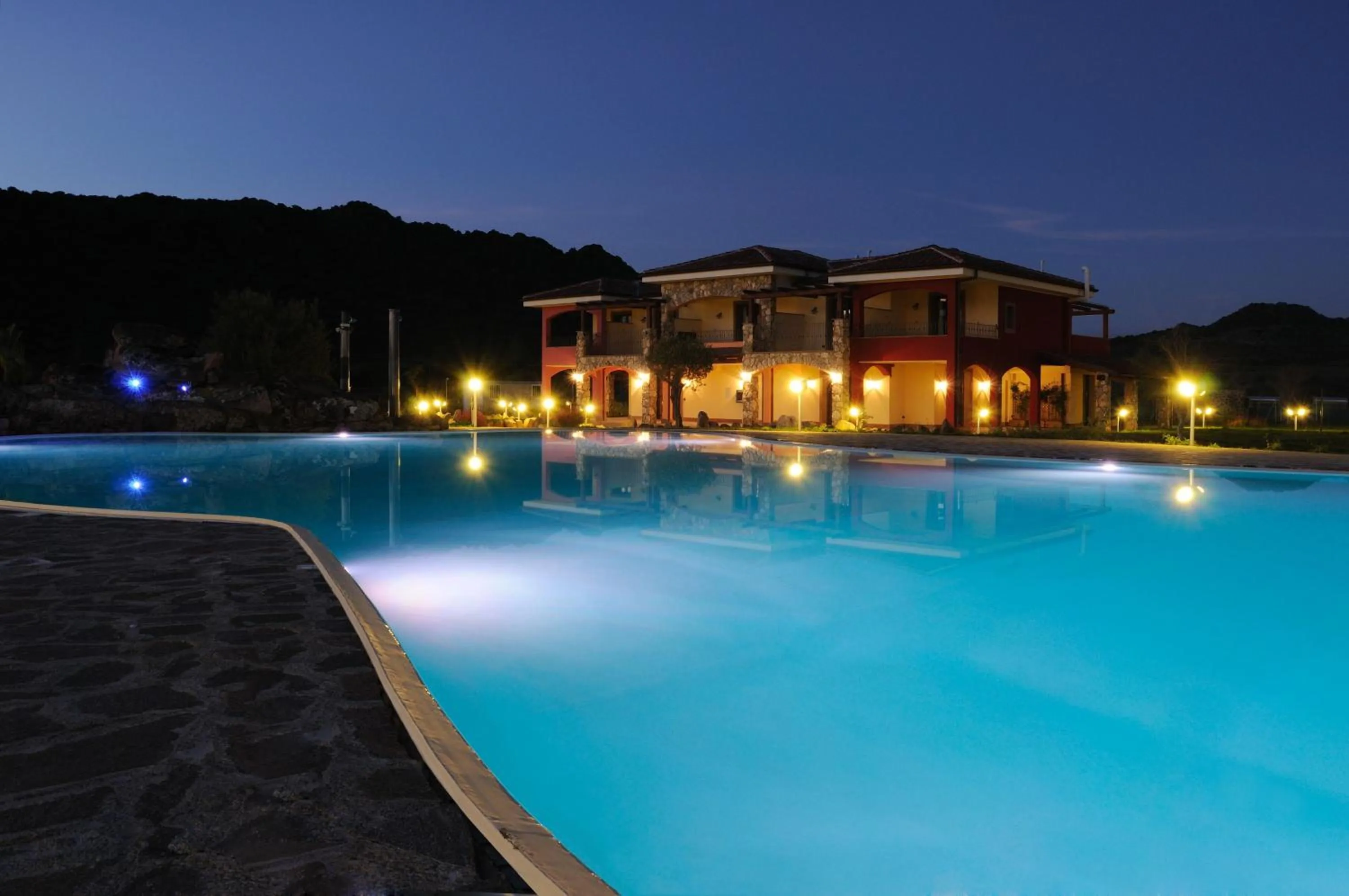 Swimming pool in Hotel Sa Cheya Relais & Spa