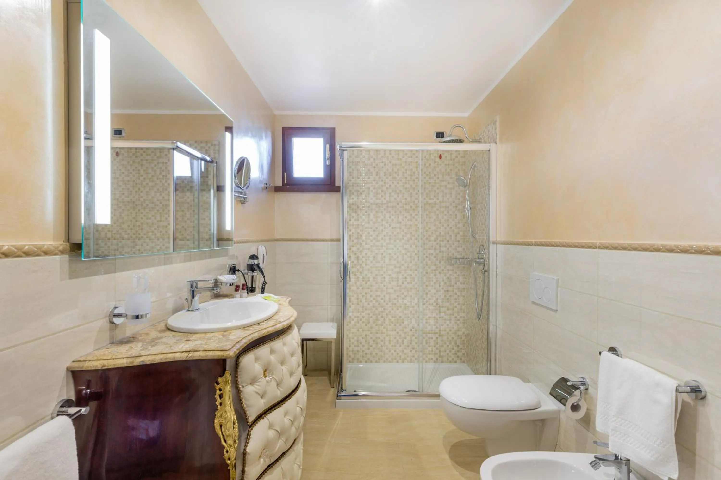 Bathroom in Hotel Sa Cheya Relais & Spa