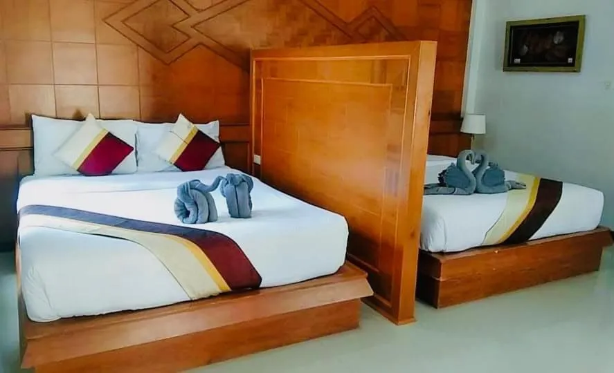 Bed in Sleep In Lanta Resort
