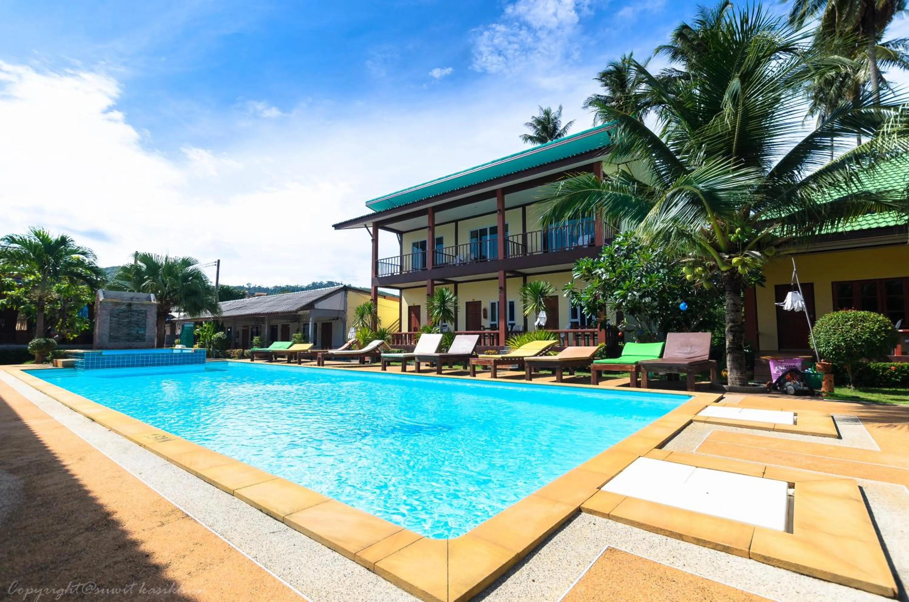 Sleep In Lanta Resort