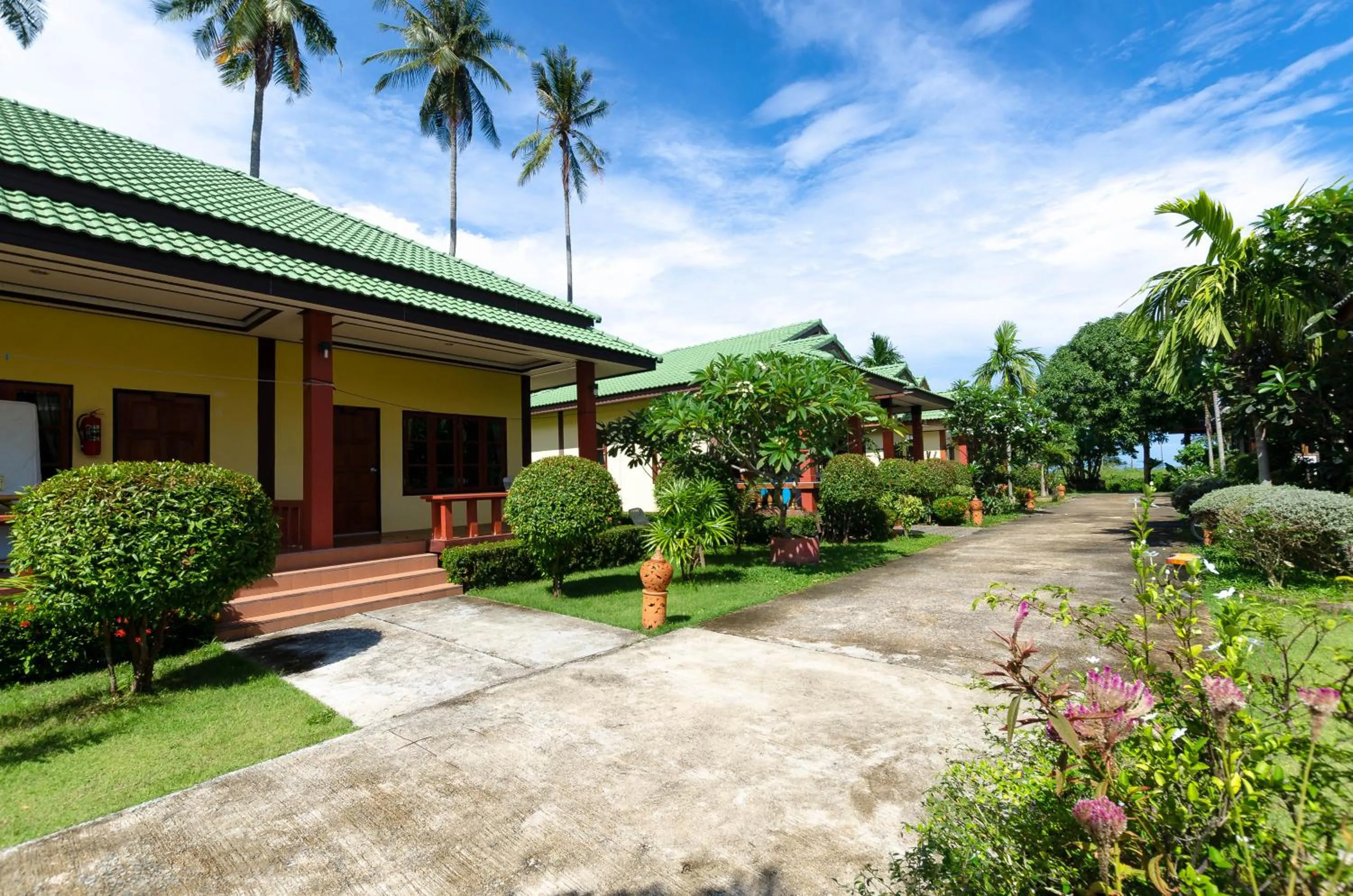 Sleep In Lanta Resort