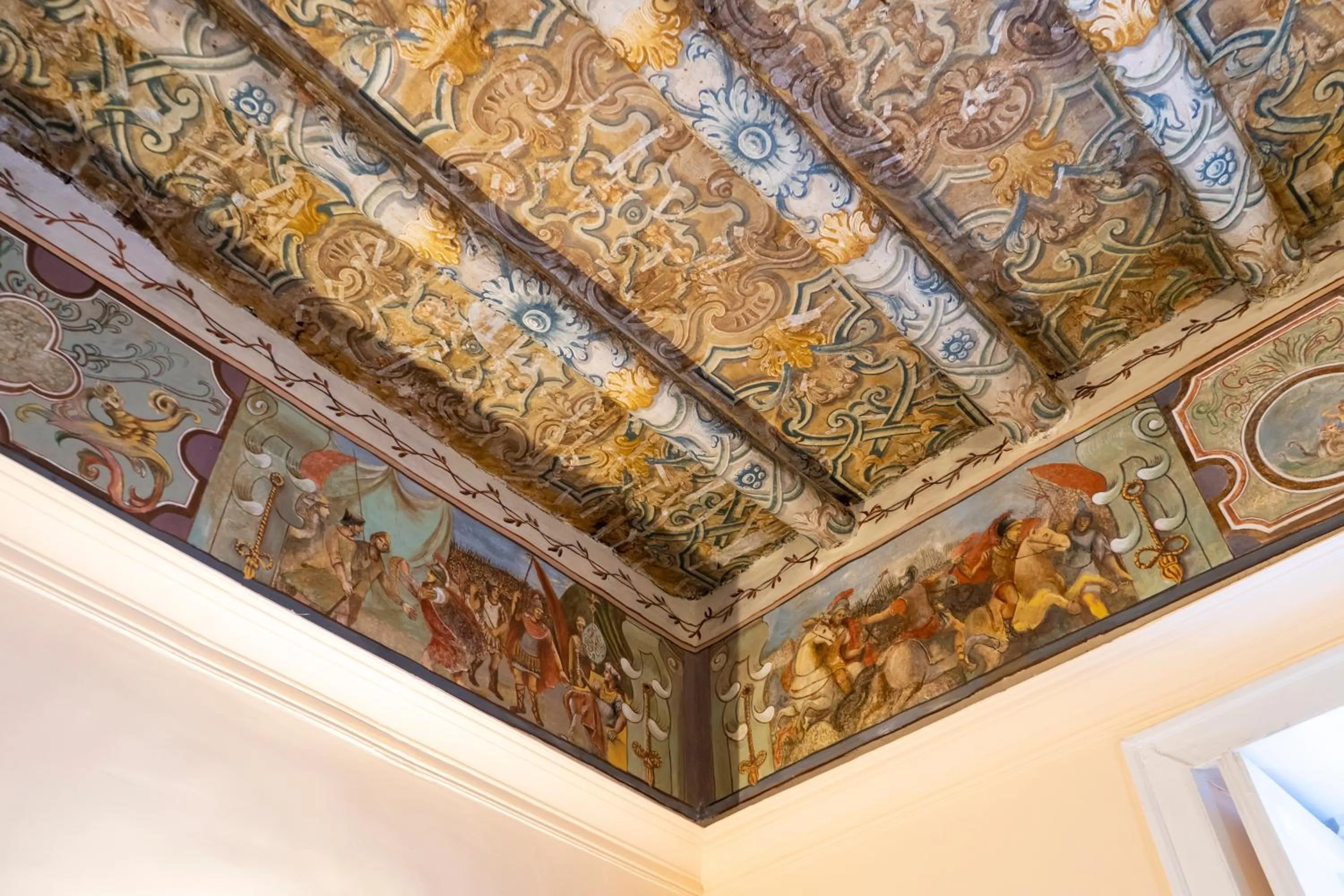 Decorative detail in Residence San Mattia