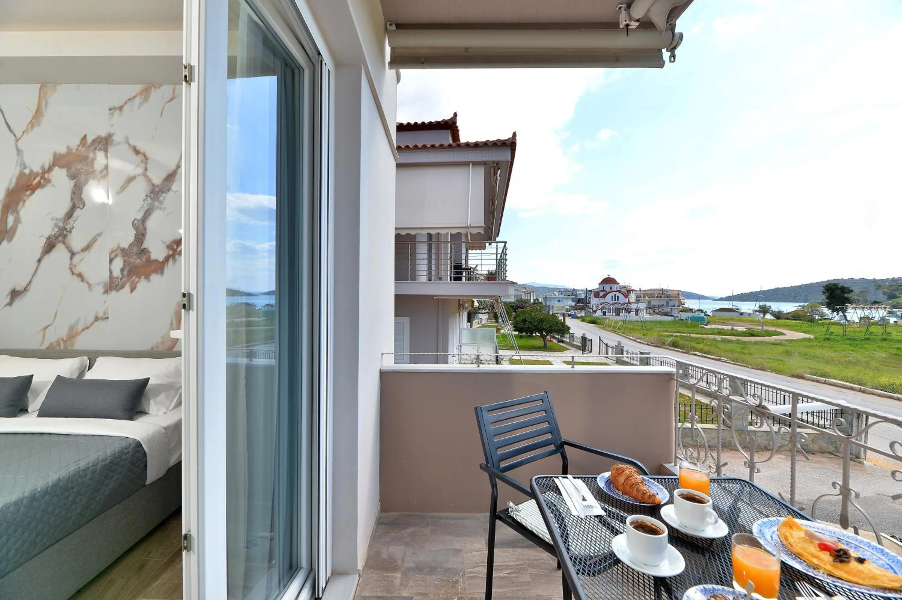 Bed in ID Holiday Living