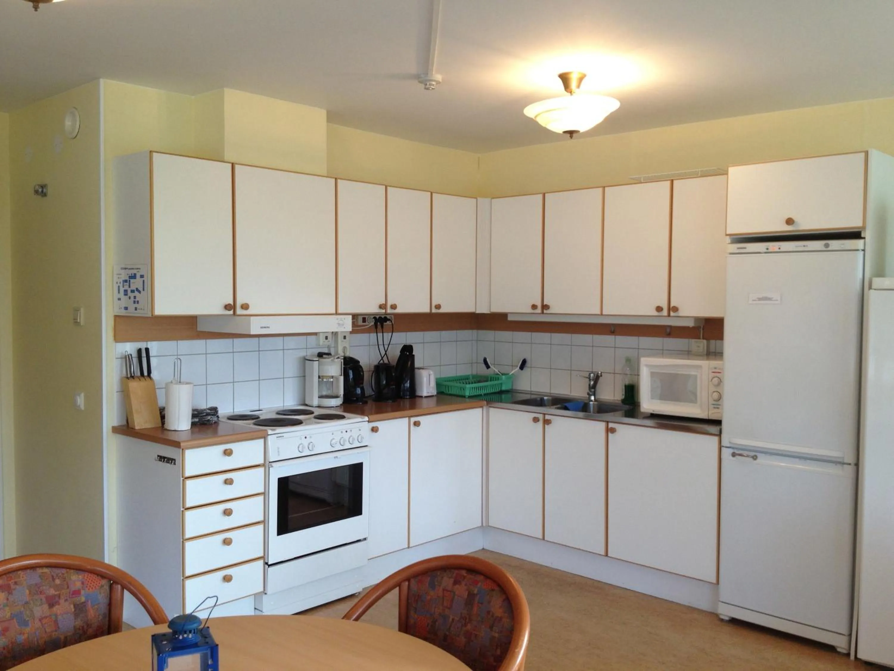 Kitchen or kitchenette in Källviken Semesterby