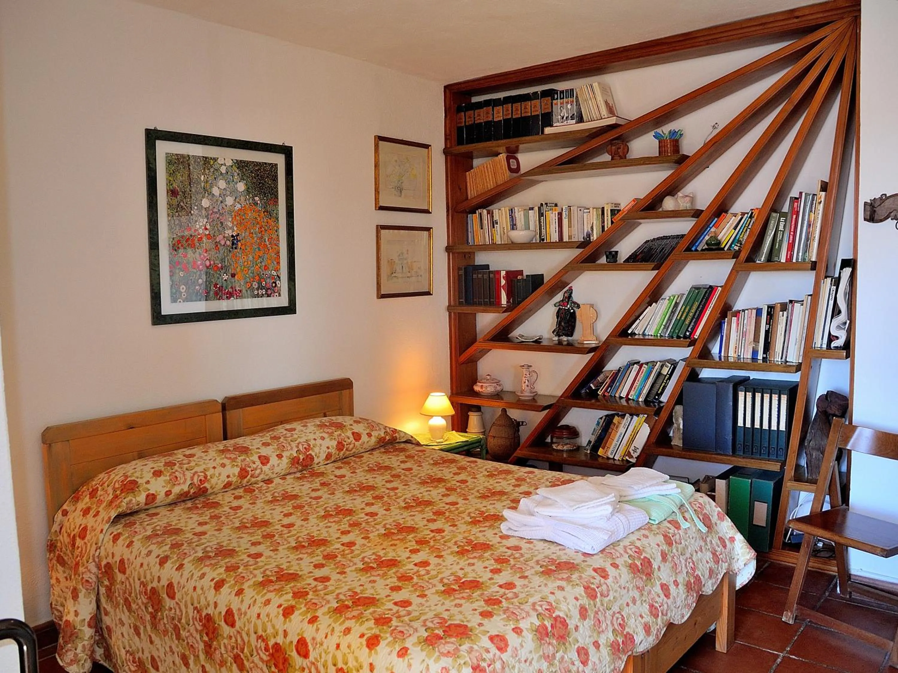 Library in La Chicca di Francesca