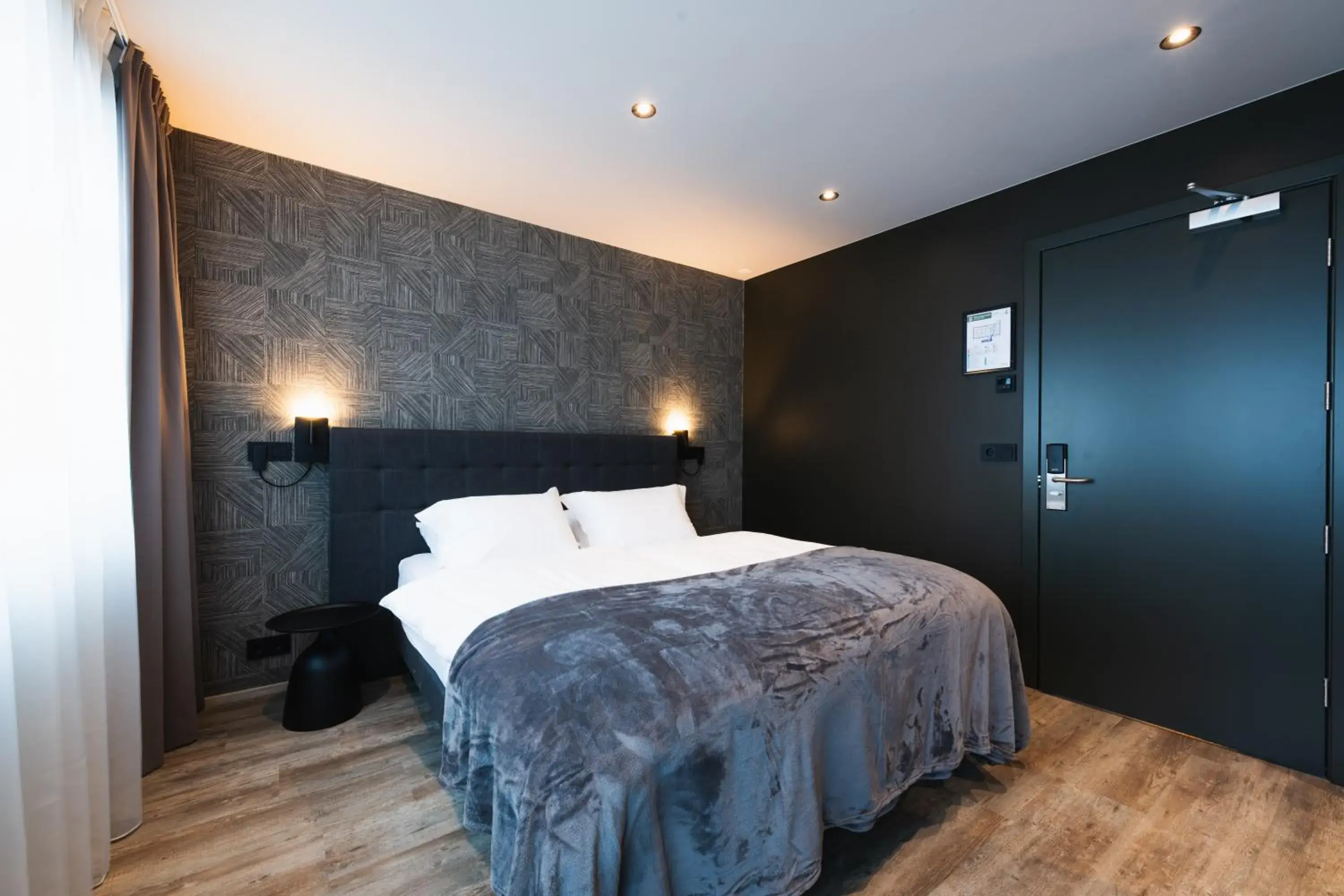 Bedroom, Bed in Centrum Hotel Bedroom, Bed in Centrum Hotel