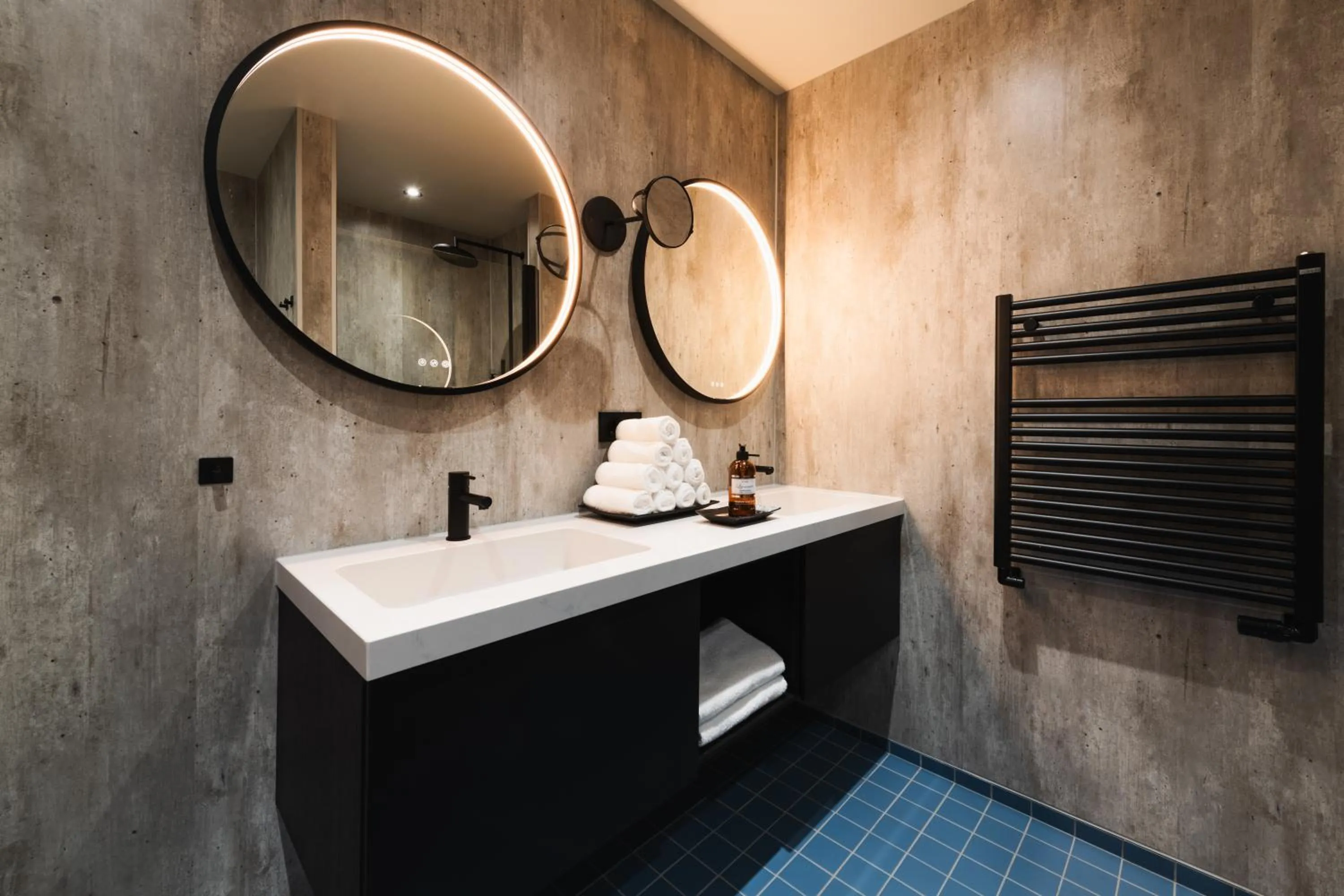 Bathroom in Centrum Hotel