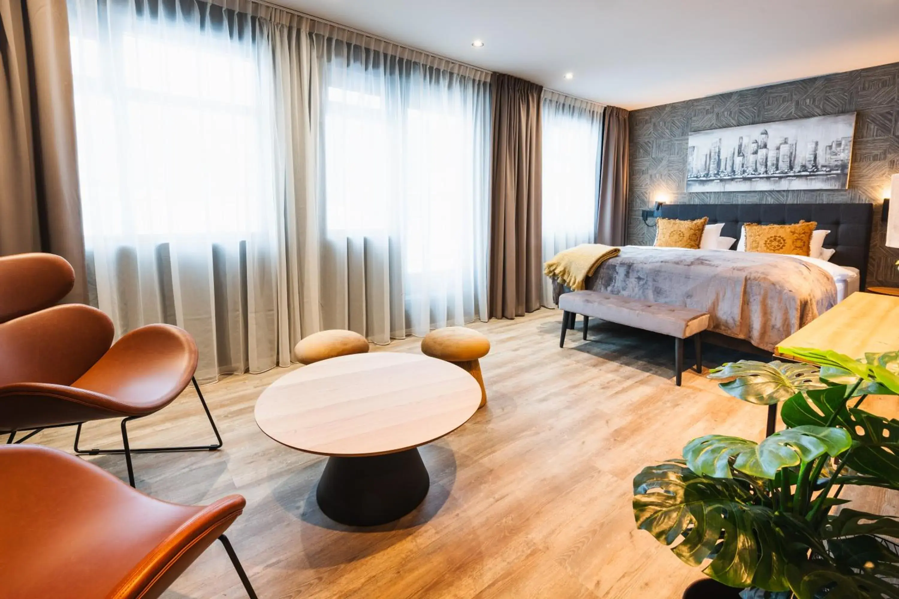 Seating area, Bed in Centrum Hotel Seating area, Bed in Centrum Hotel