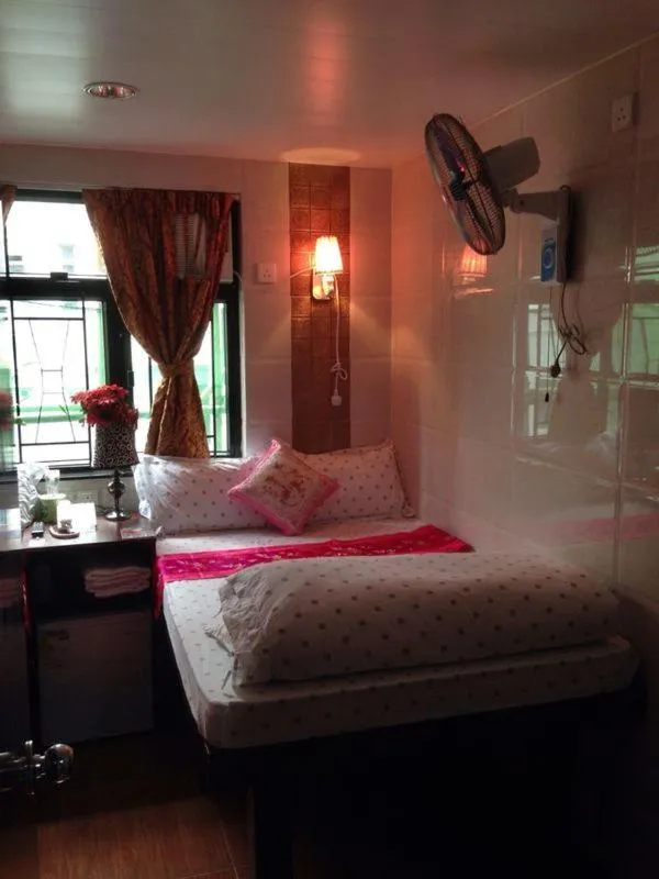 Day, Bed in Marrigold Hostel