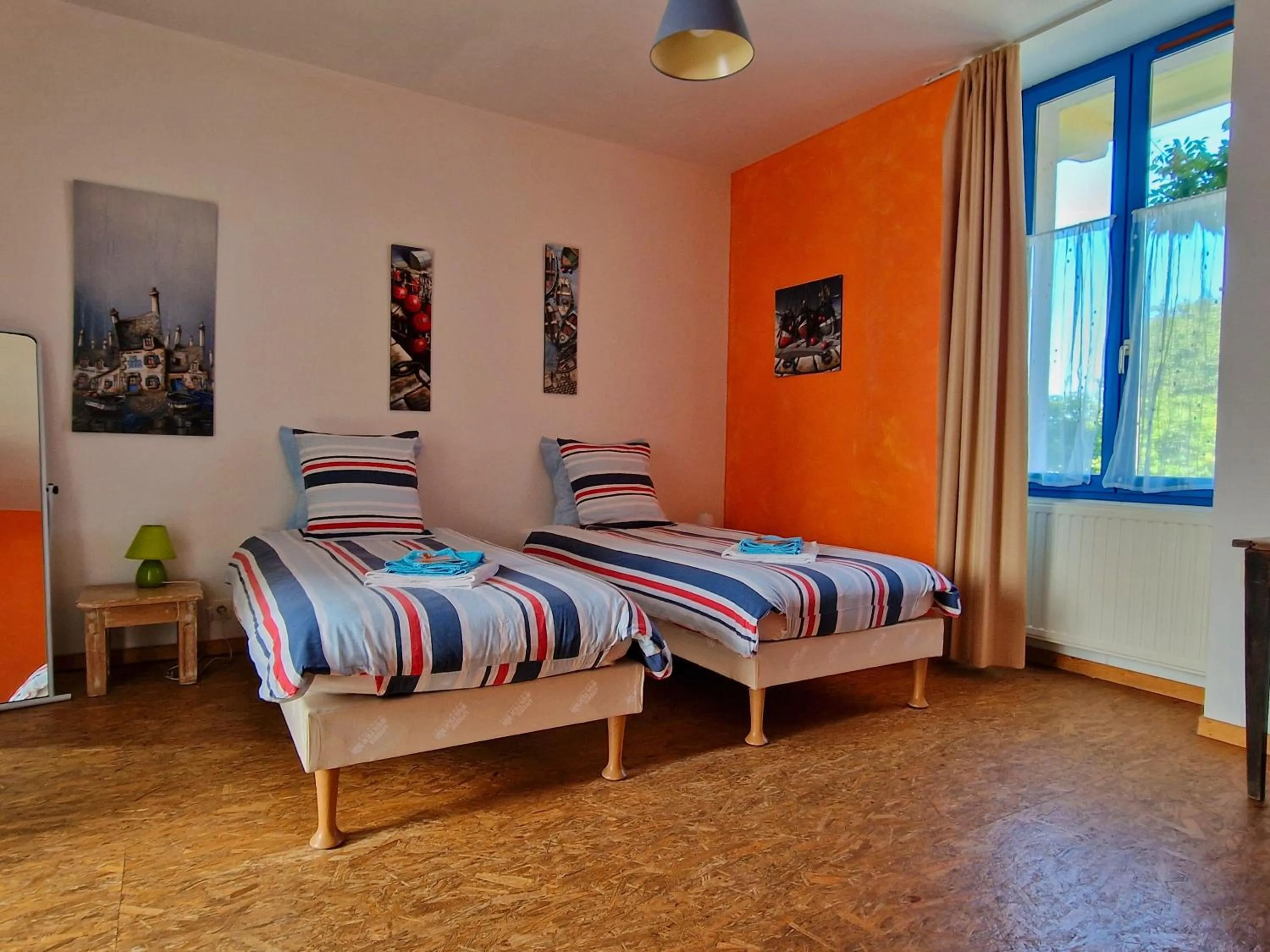 Photo of the whole room, Bed in Les Hortensias GR 34 - Chambres d'Hôtes