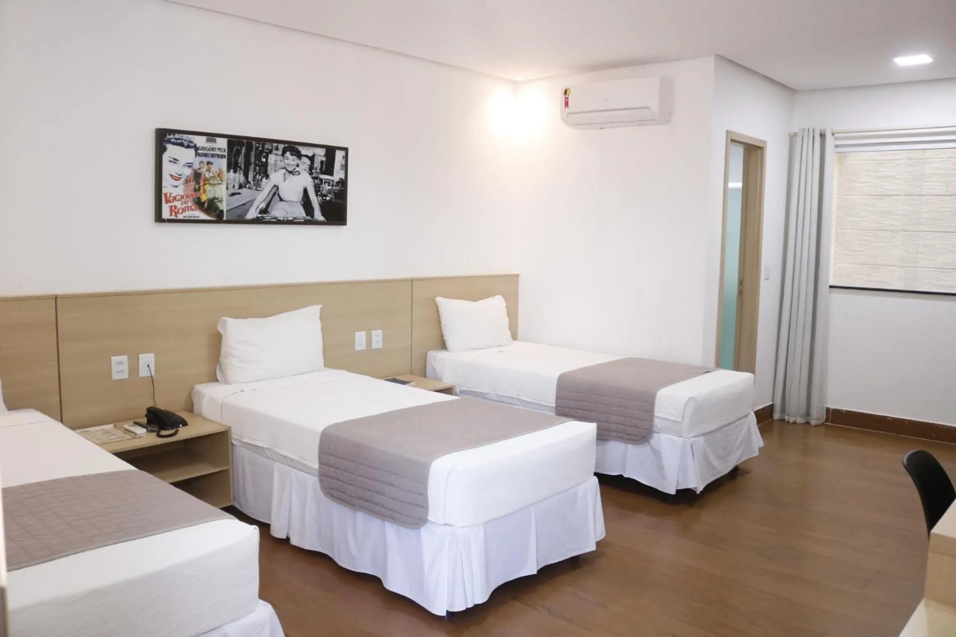 Triple Room with Garden View in Roma Hotel
