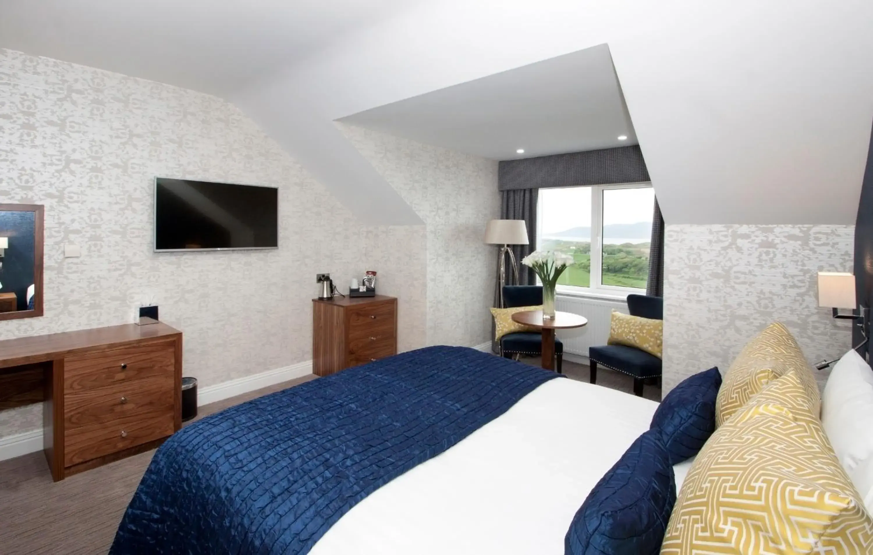 King Room with Sea View in Shandon Hotel & Spa King Room with Sea View in Shandon Hotel & Spa
