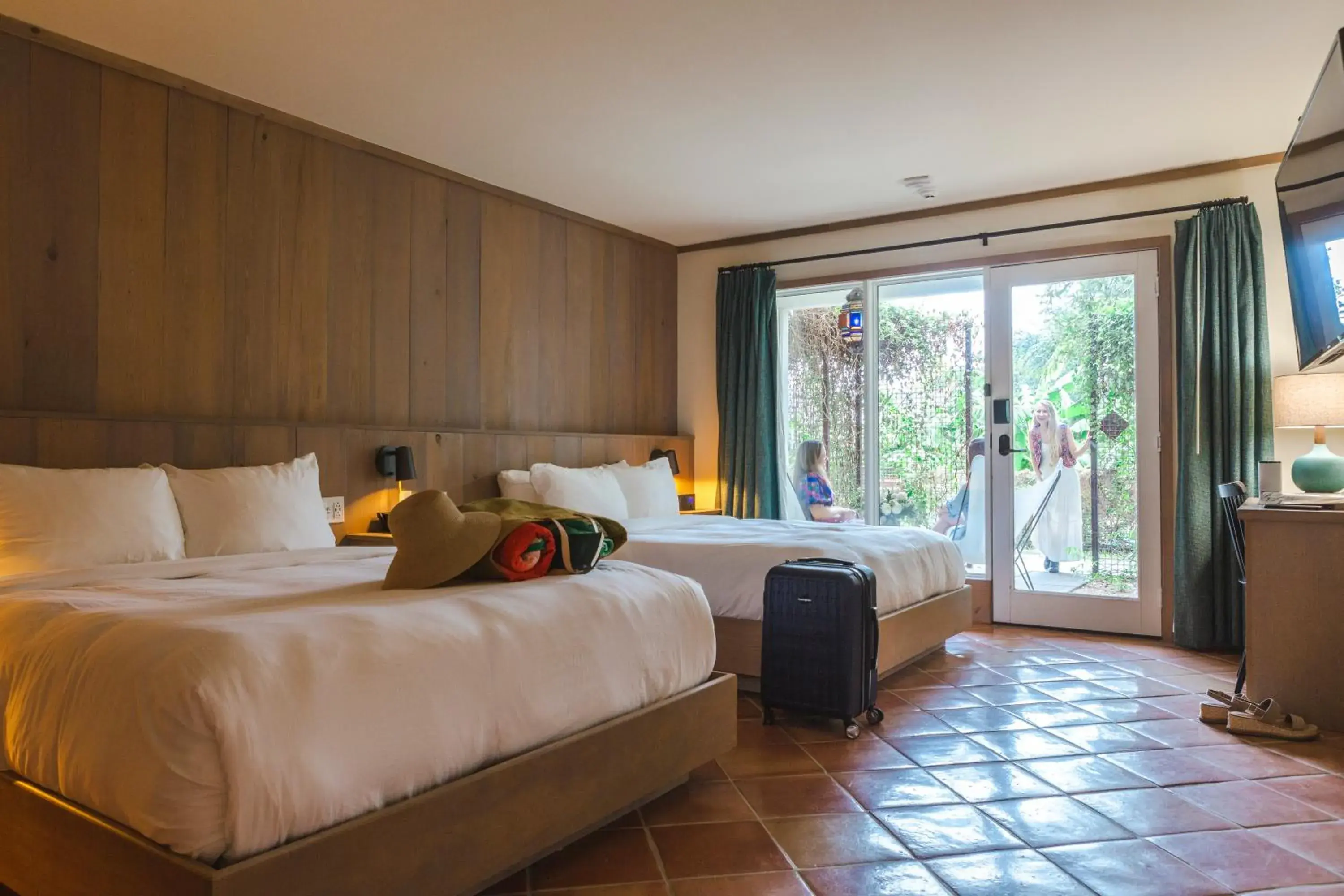 Bed in Stagecoach Inn Bed in Stagecoach Inn