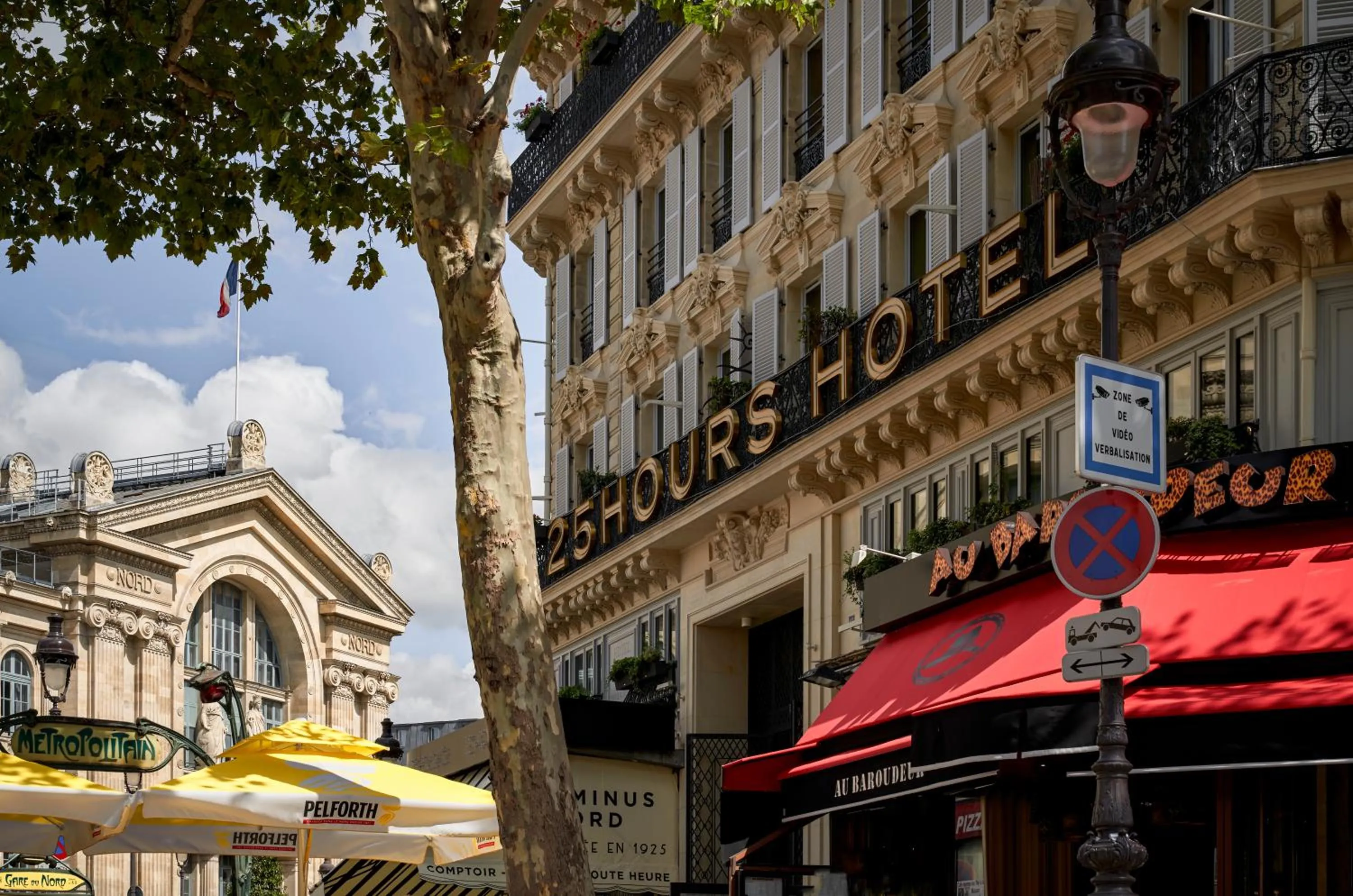 Property logo or sign in 25hours Hotel Terminus Nord