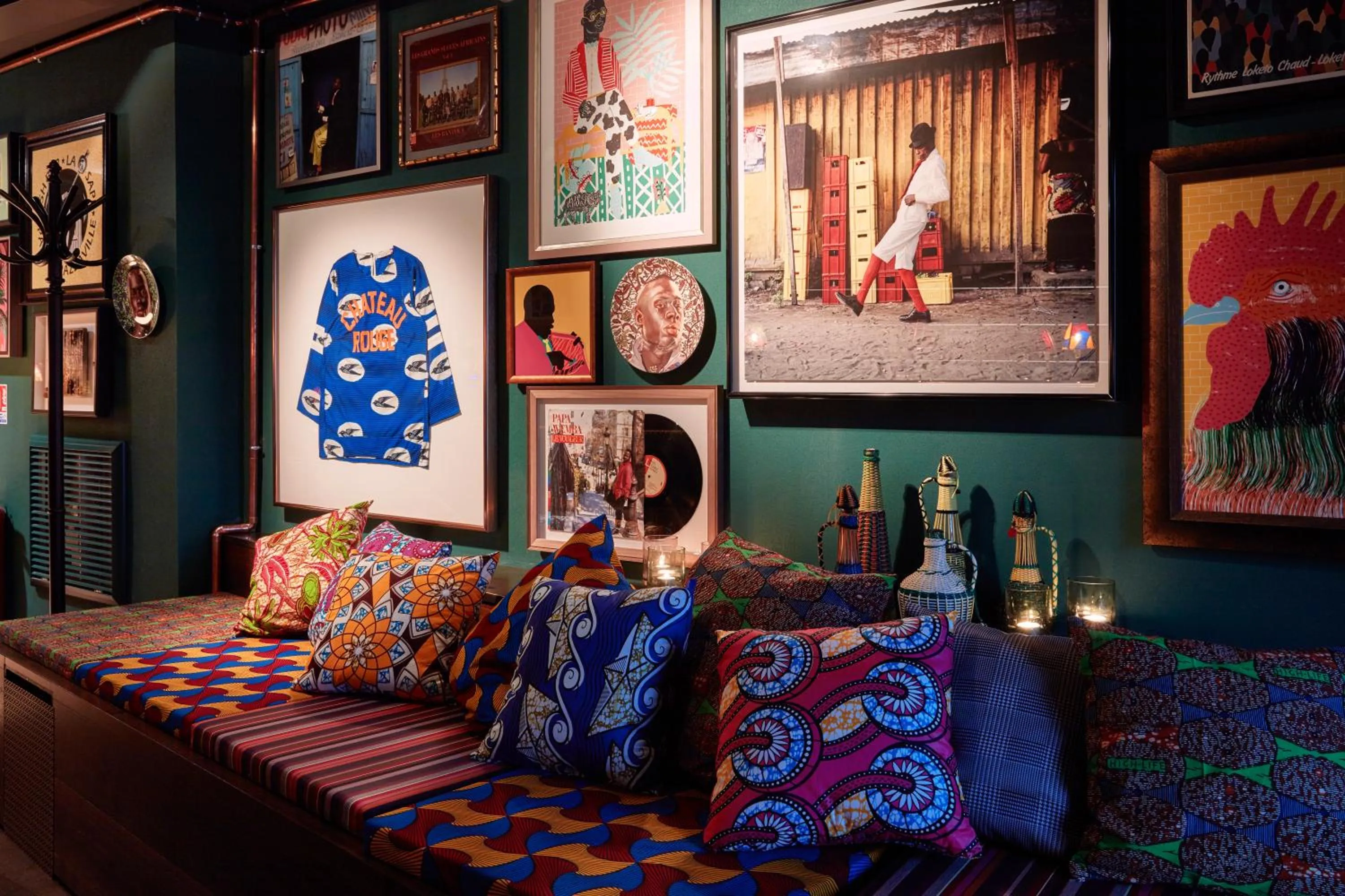 Lounge or bar in 25hours Hotel Terminus Nord