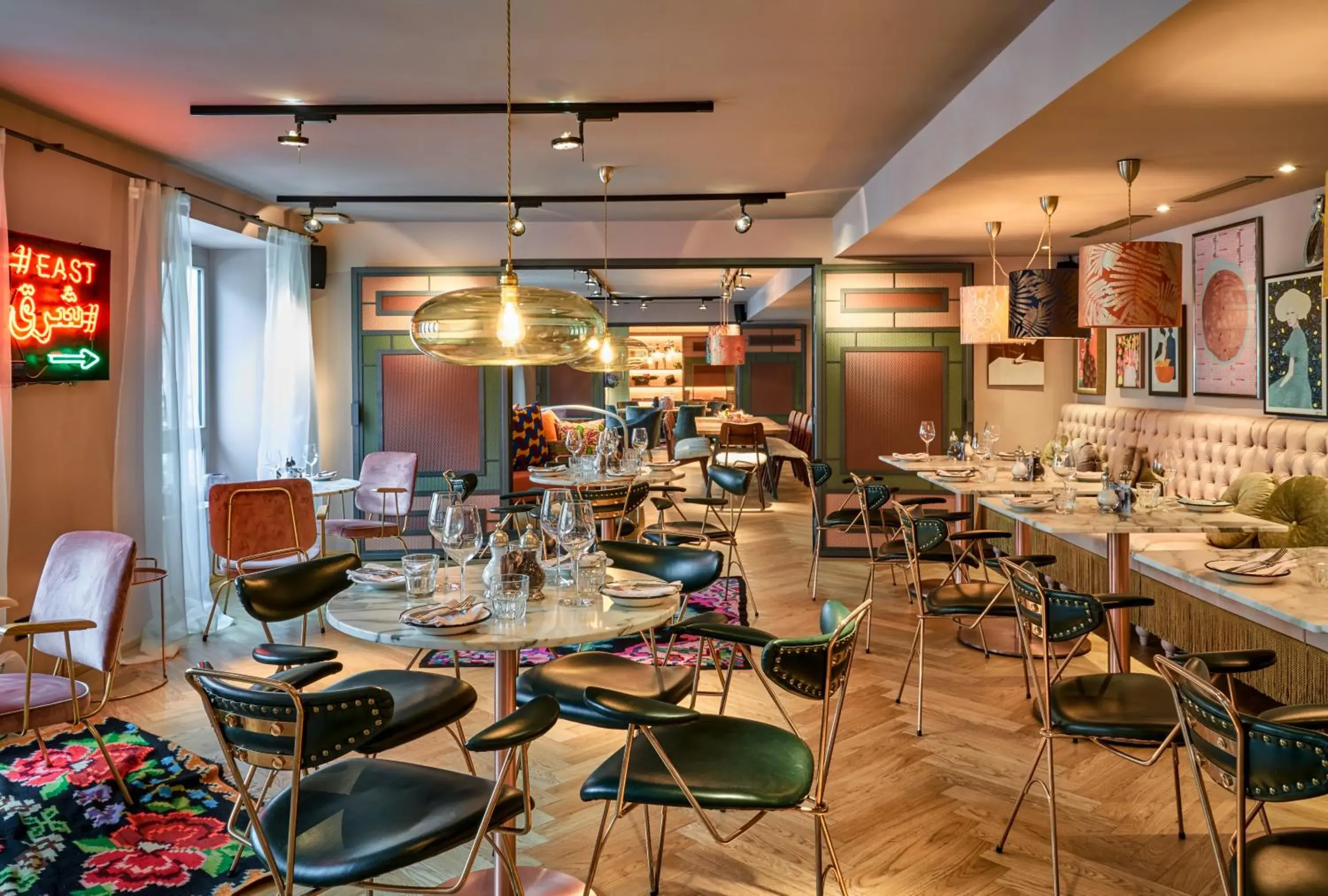 Restaurant/places to eat in 25hours Hotel Terminus Nord Restaurant/places to eat in 25hours Hotel Terminus Nord