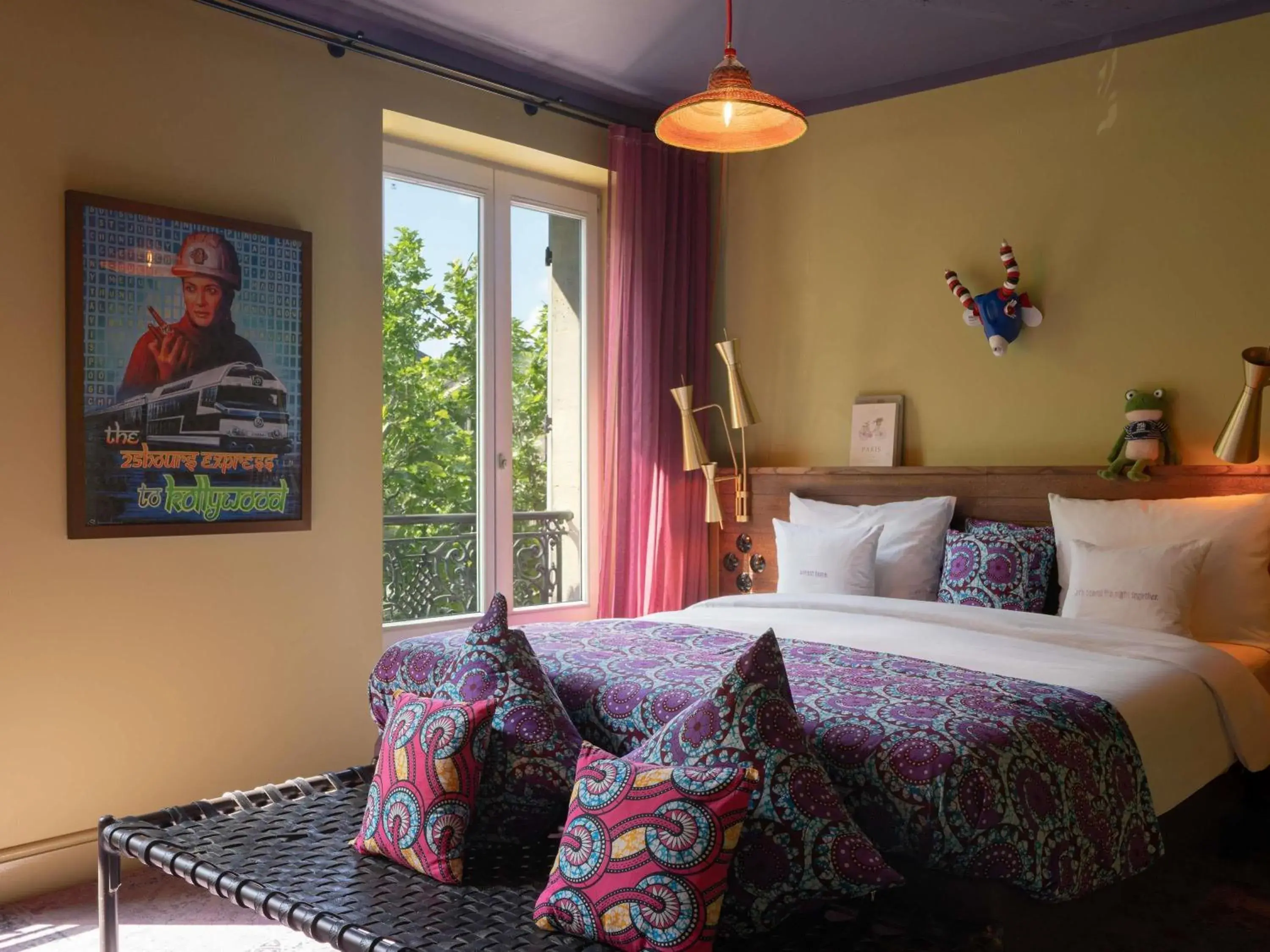 Bedroom, Bed in 25hours Hotel Terminus Nord Bedroom, Bed in 25hours Hotel Terminus Nord