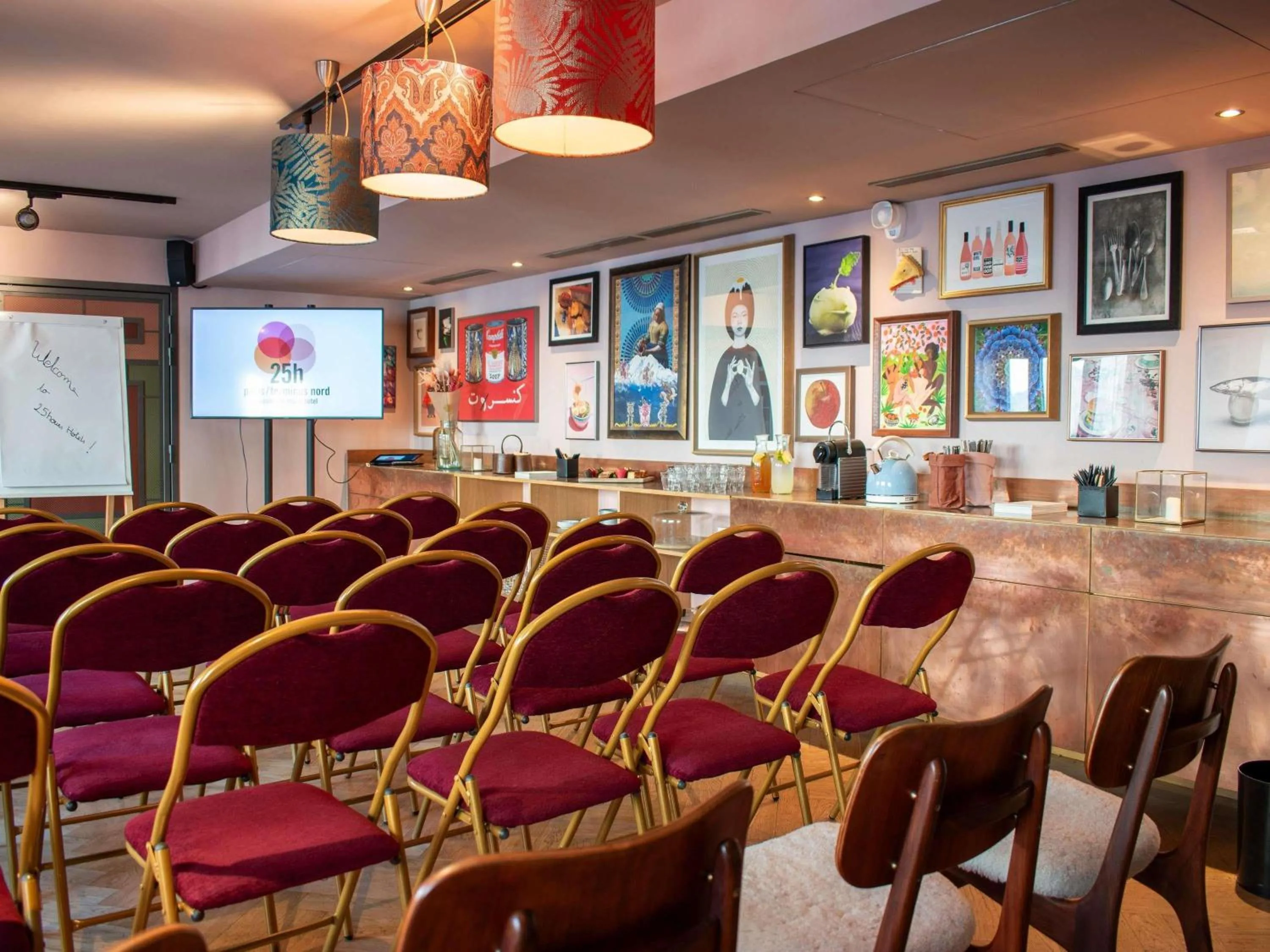 Meeting/conference room in 25hours Hotel Terminus Nord