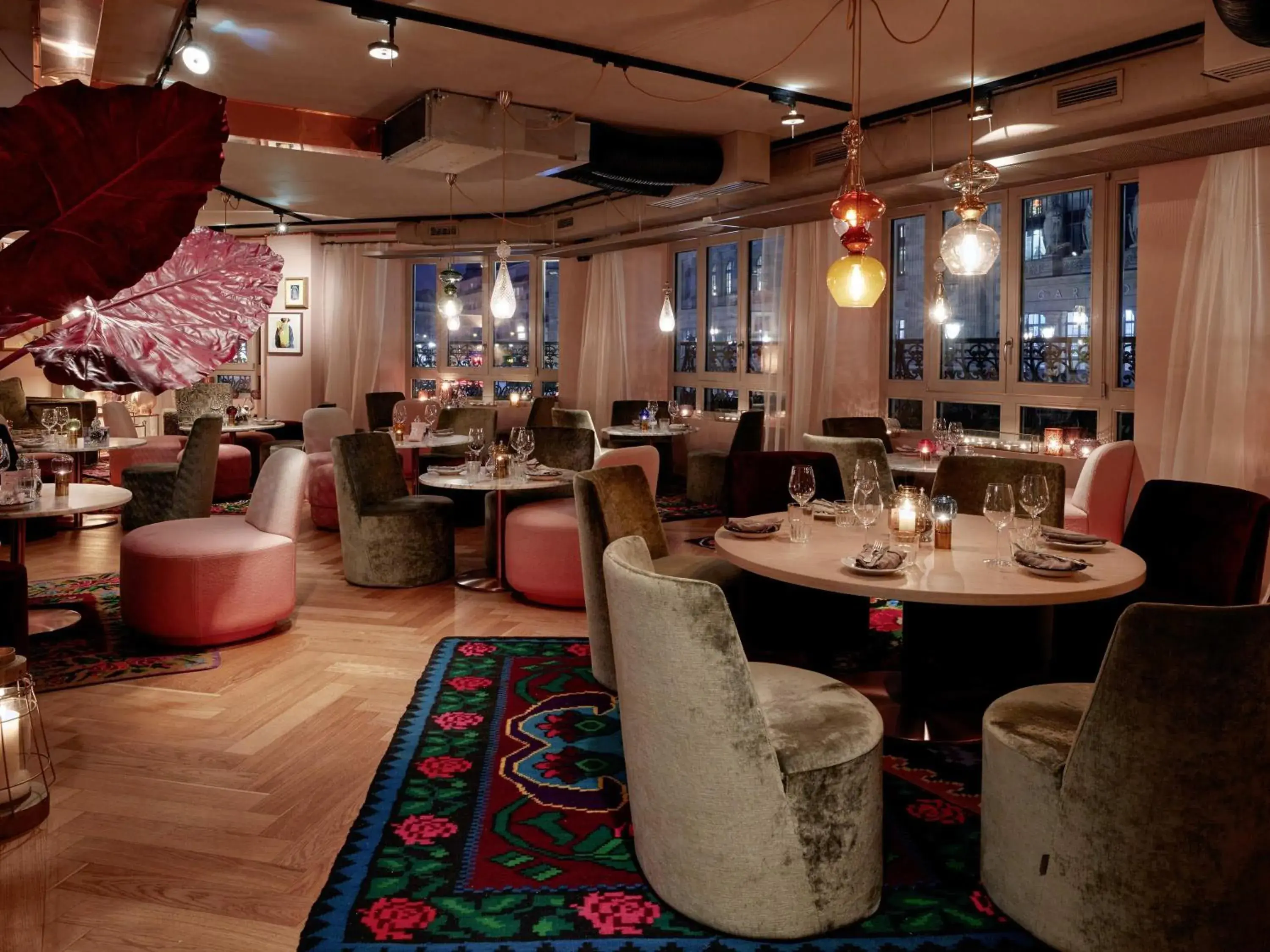 Restaurant/places to eat in 25hours Hotel Terminus Nord Restaurant/places to eat in 25hours Hotel Terminus Nord