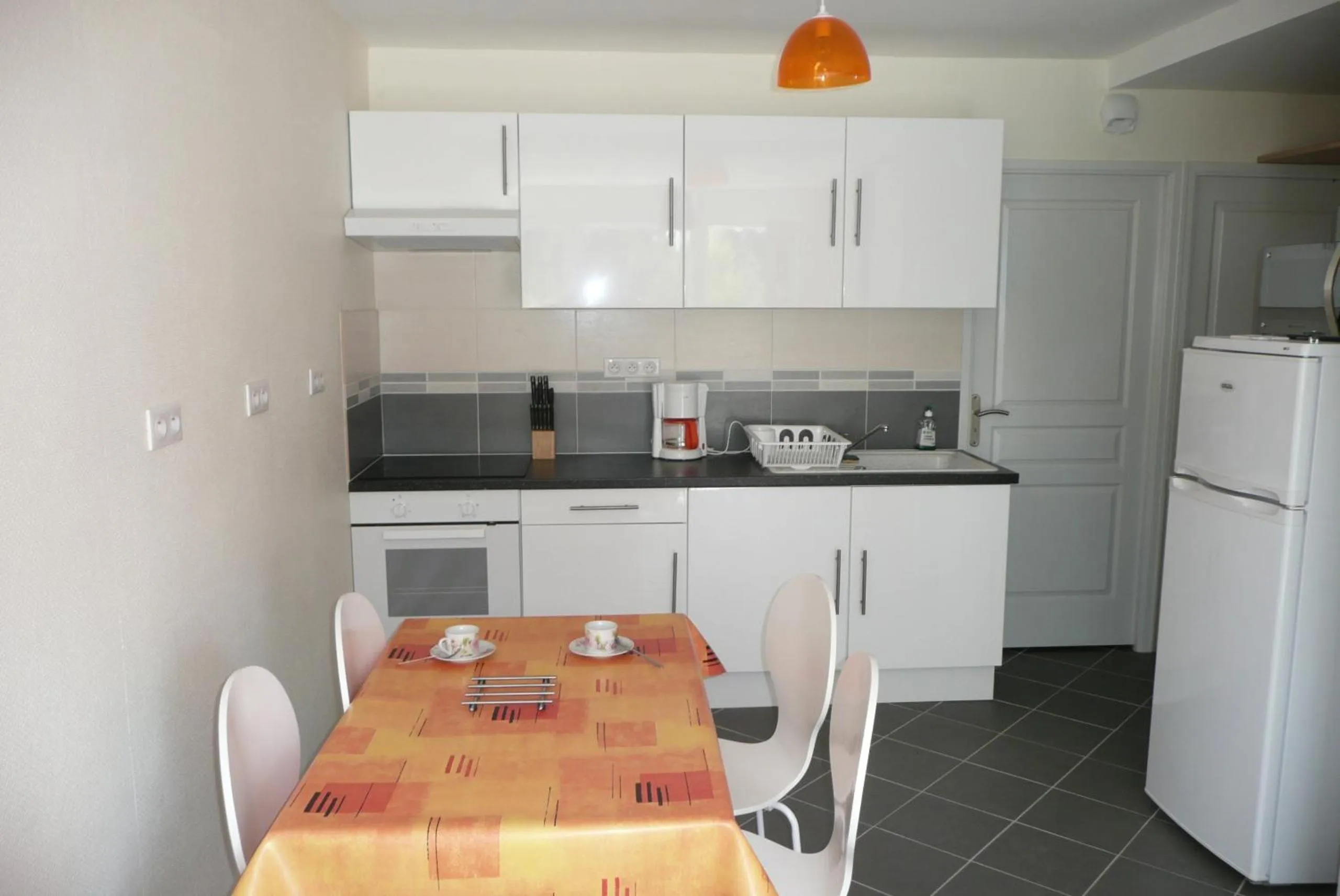 Kitchen or kitchenette in Résidence Saint-Yves