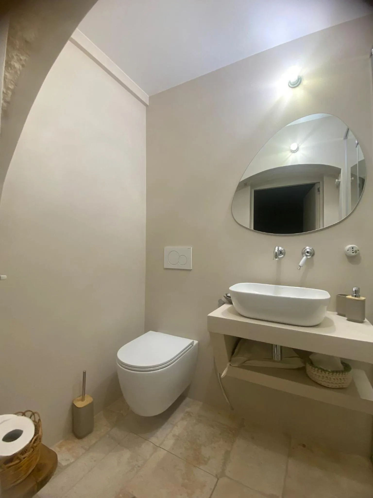 Bathroom in Trulli Occhi Di Pietra