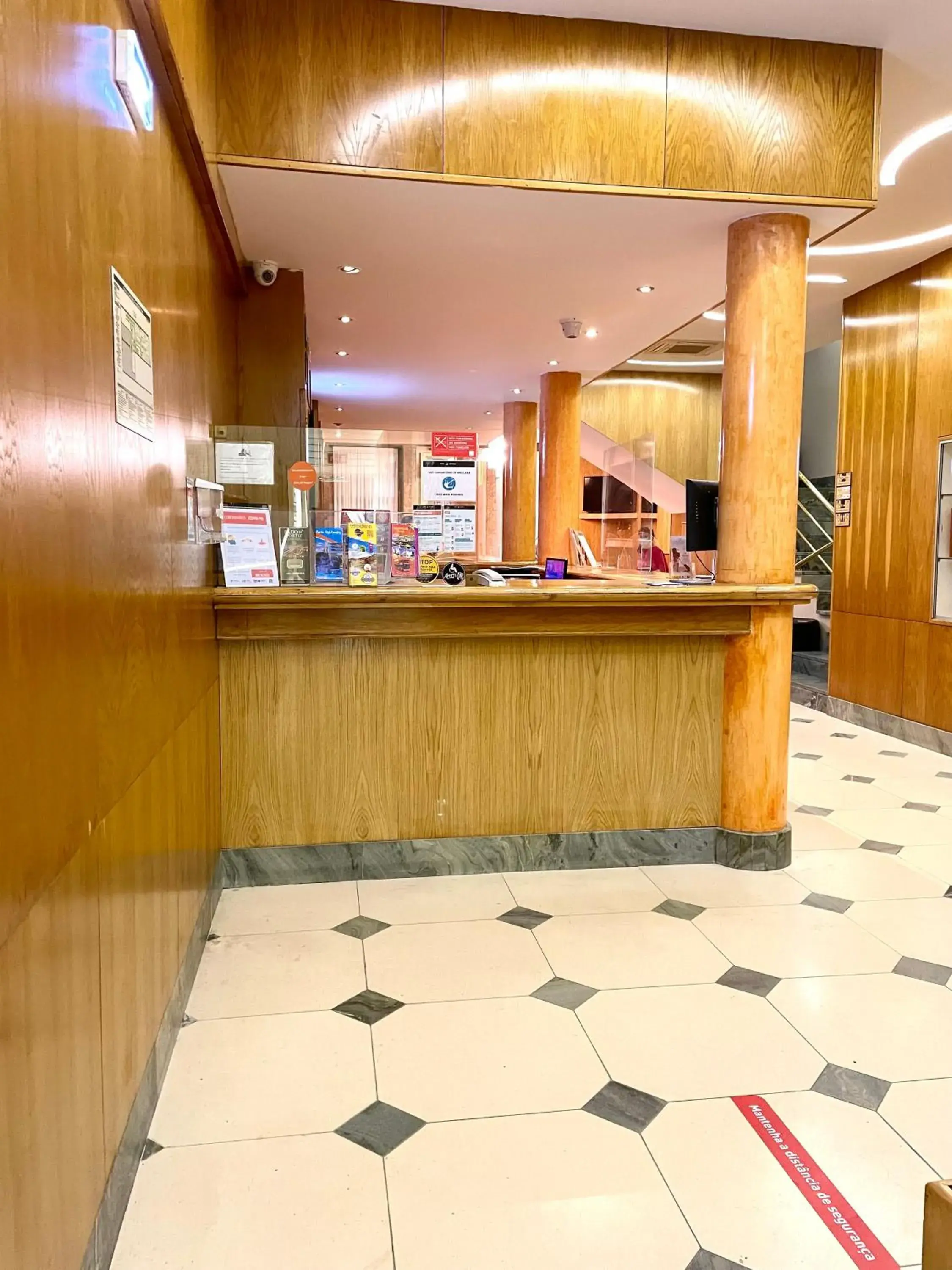 Lobby or reception in Hotel Universal Lobby or reception in Hotel Universal