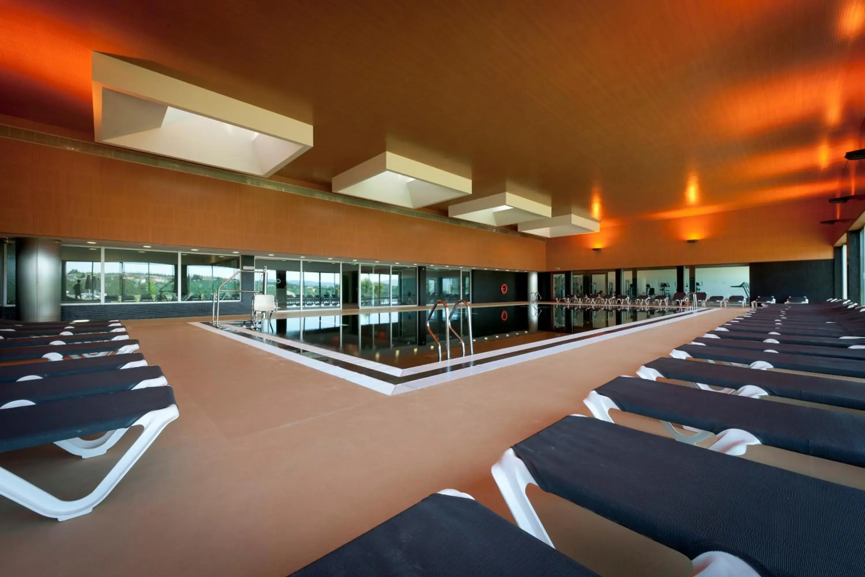 Swimming pool in Hotel Casino Chaves Swimming pool in Hotel Casino Chaves