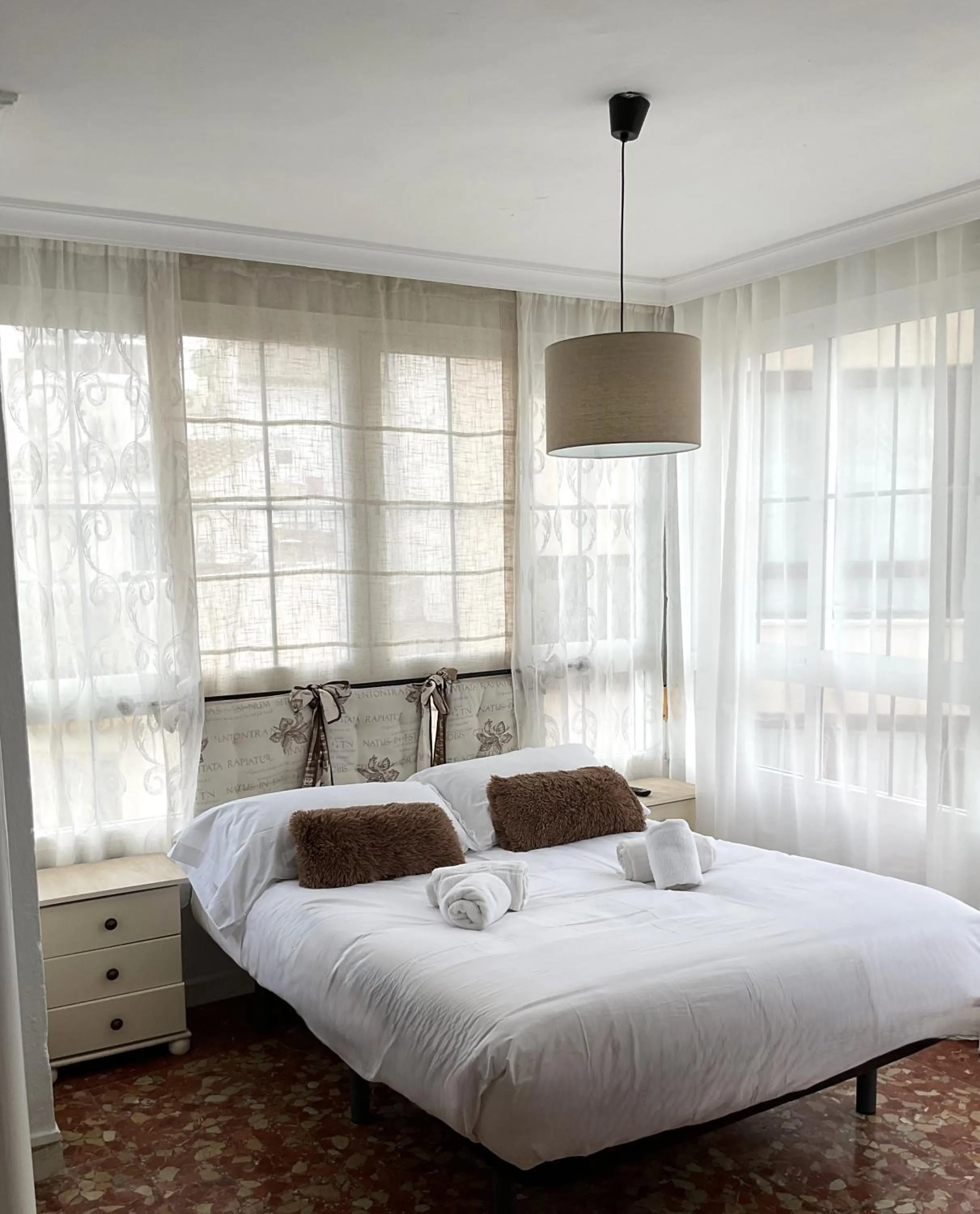 Bed in Hostal San Miguel by Croma