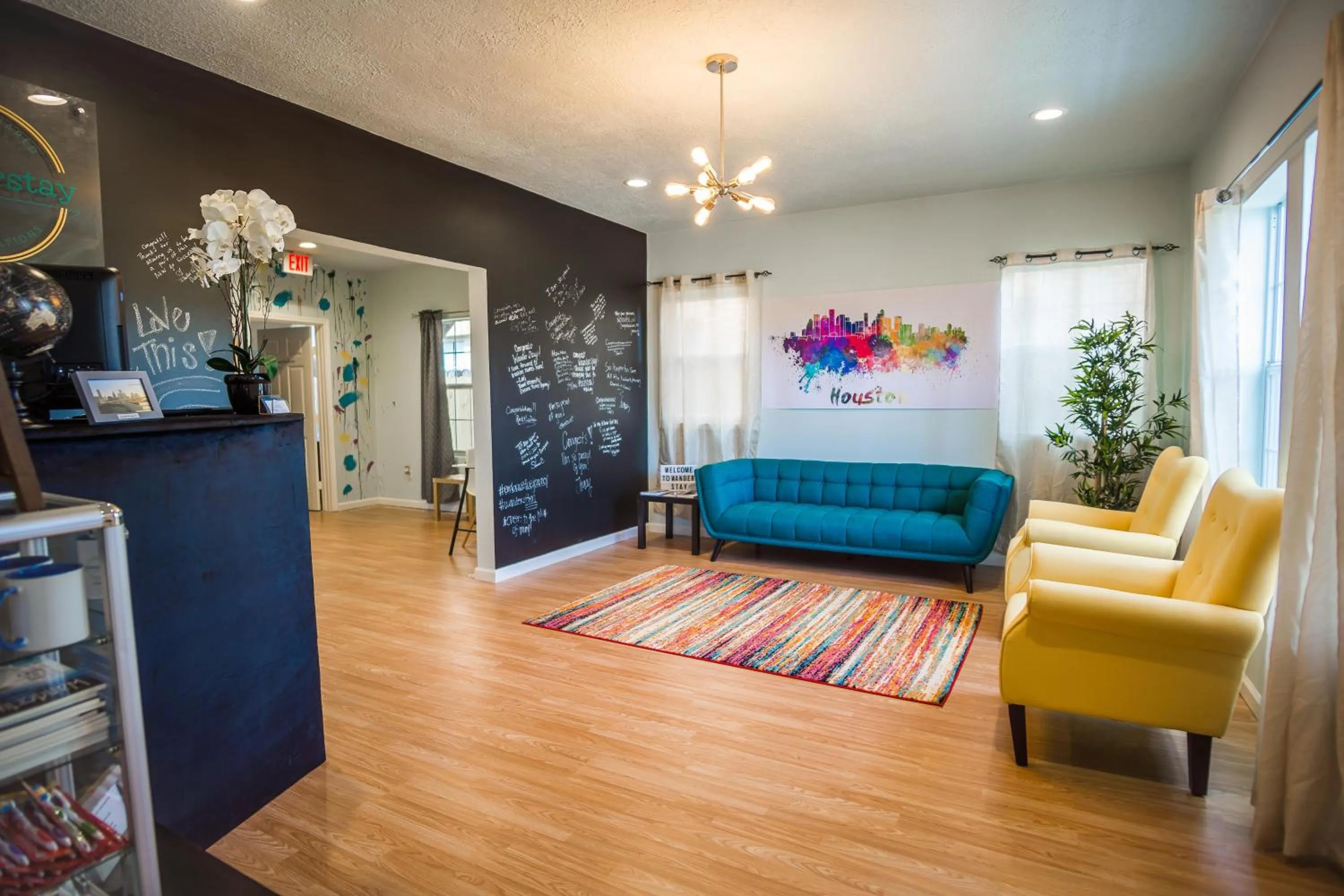 Wanderstay Houston Hostel