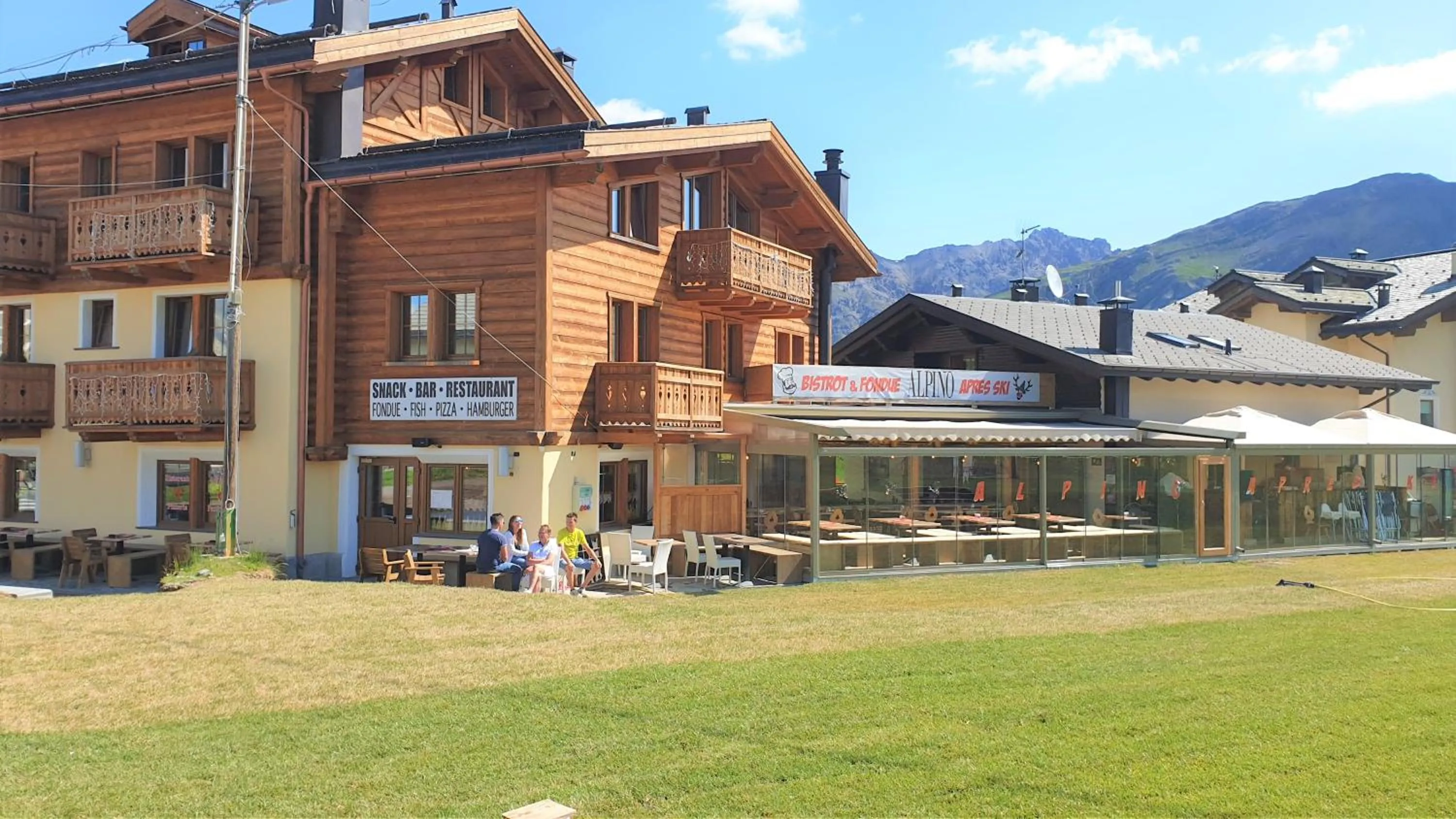 Property building in Alpino Lodge Bivio