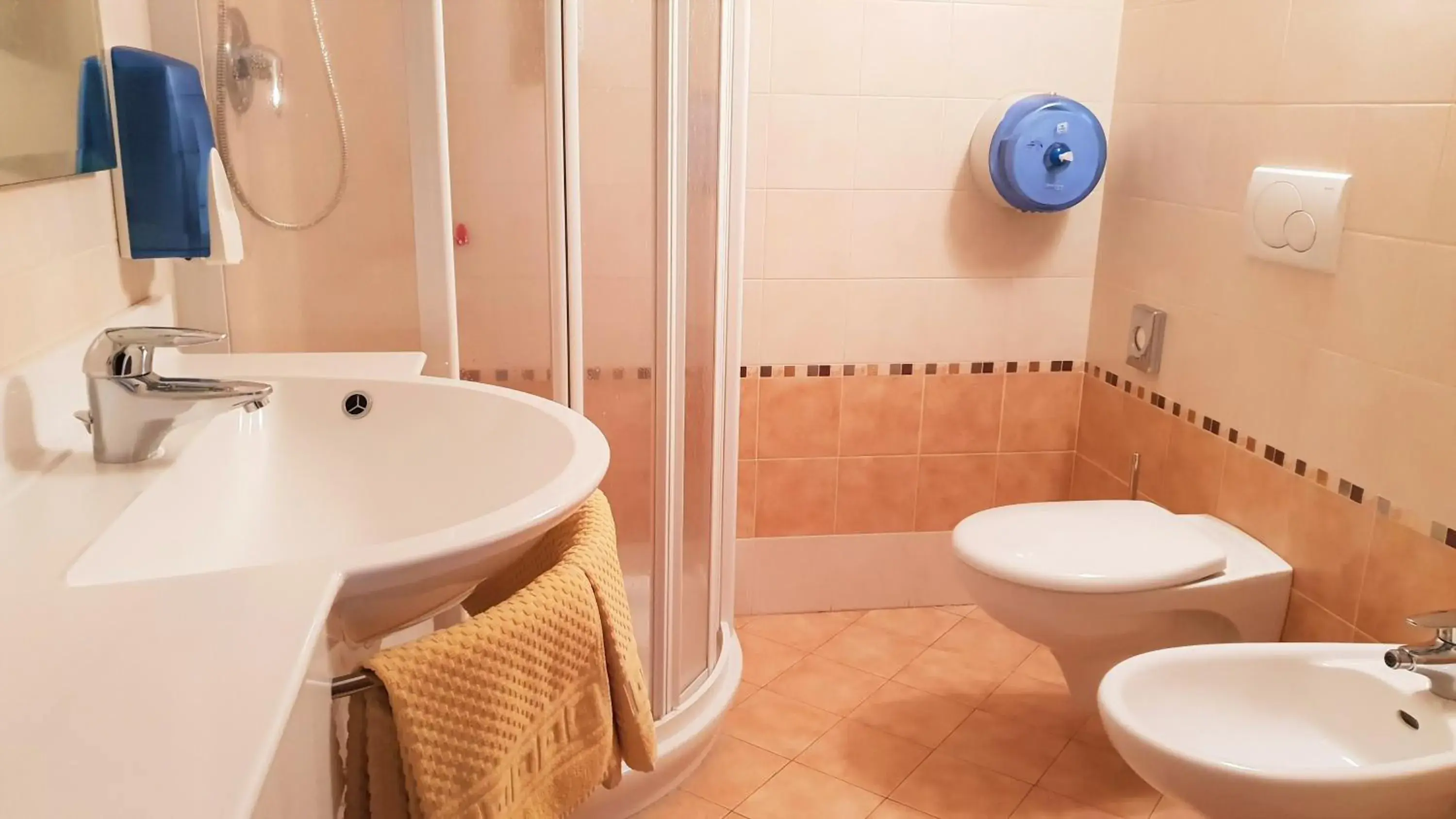 Double or Twin Room in Alpino Lodge Bivio Double or Twin Room in Alpino Lodge Bivio